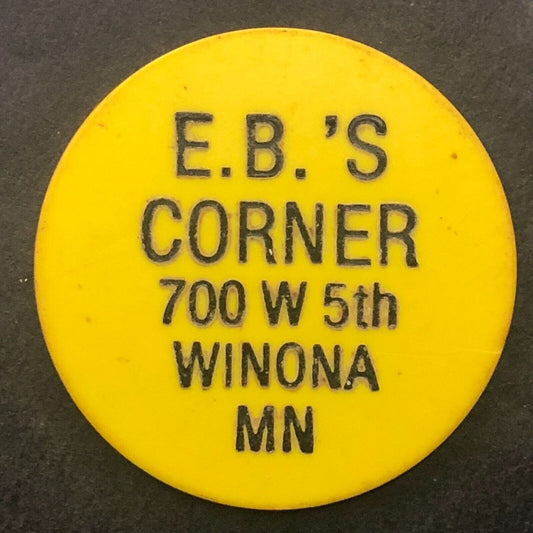 Winona, WI "E.B.'s Corner" Plastic G/F 10¢ In Trade Token 28.5mm c1960's-70's