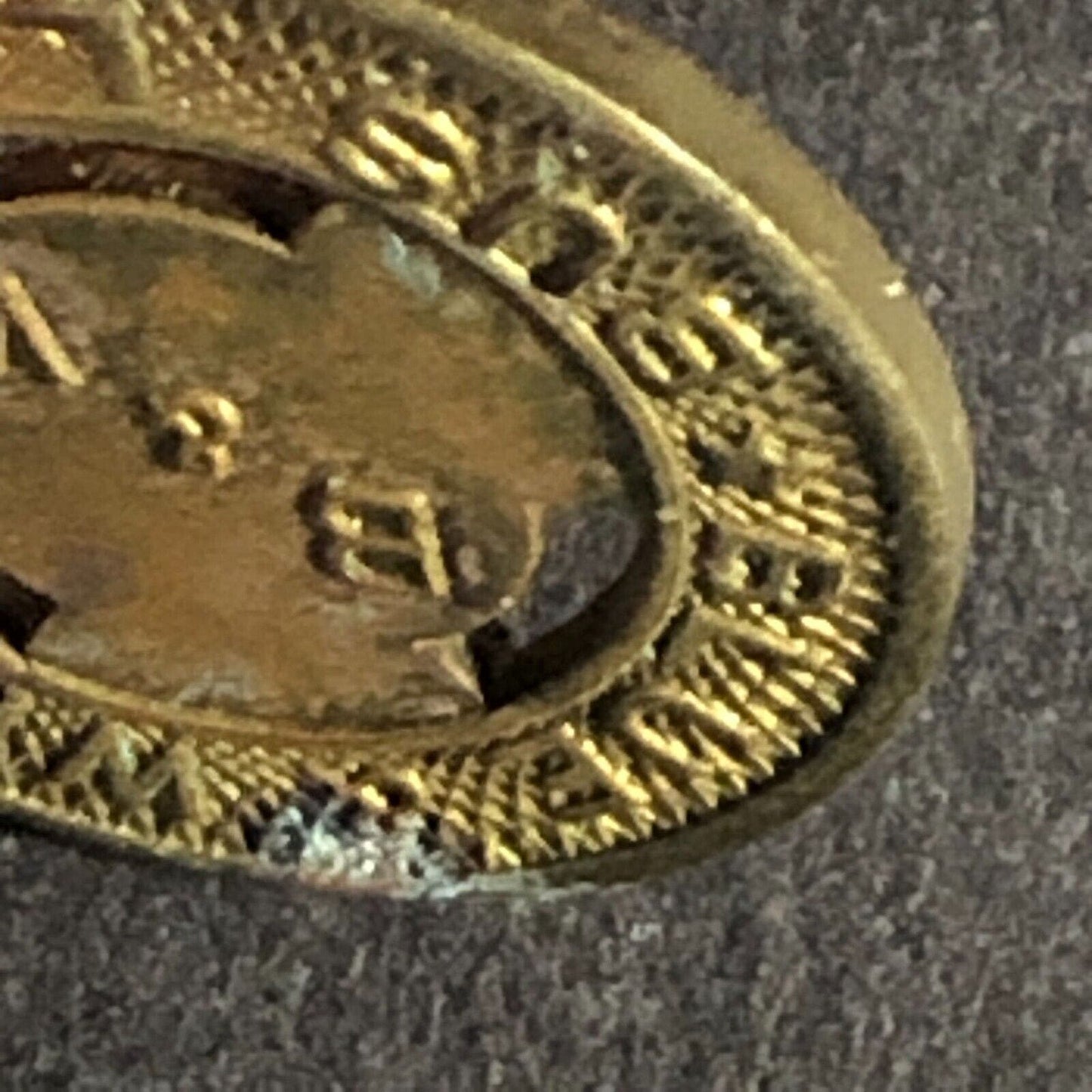 Blue & White Bus Lines B&W Watts, CA Brass G/F One Fare Transit Token 16.5mm