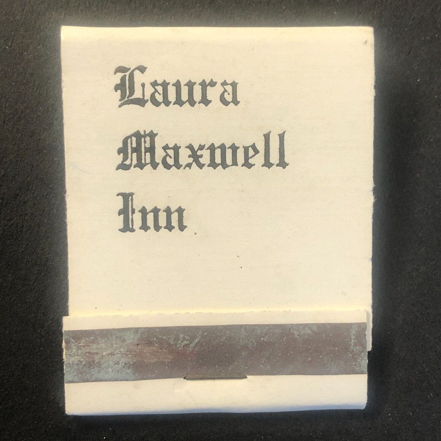 Laura Maxwell Inn Sister Bay, WI Mostly Full (-1) Vintage Matchbook c1960's VGC