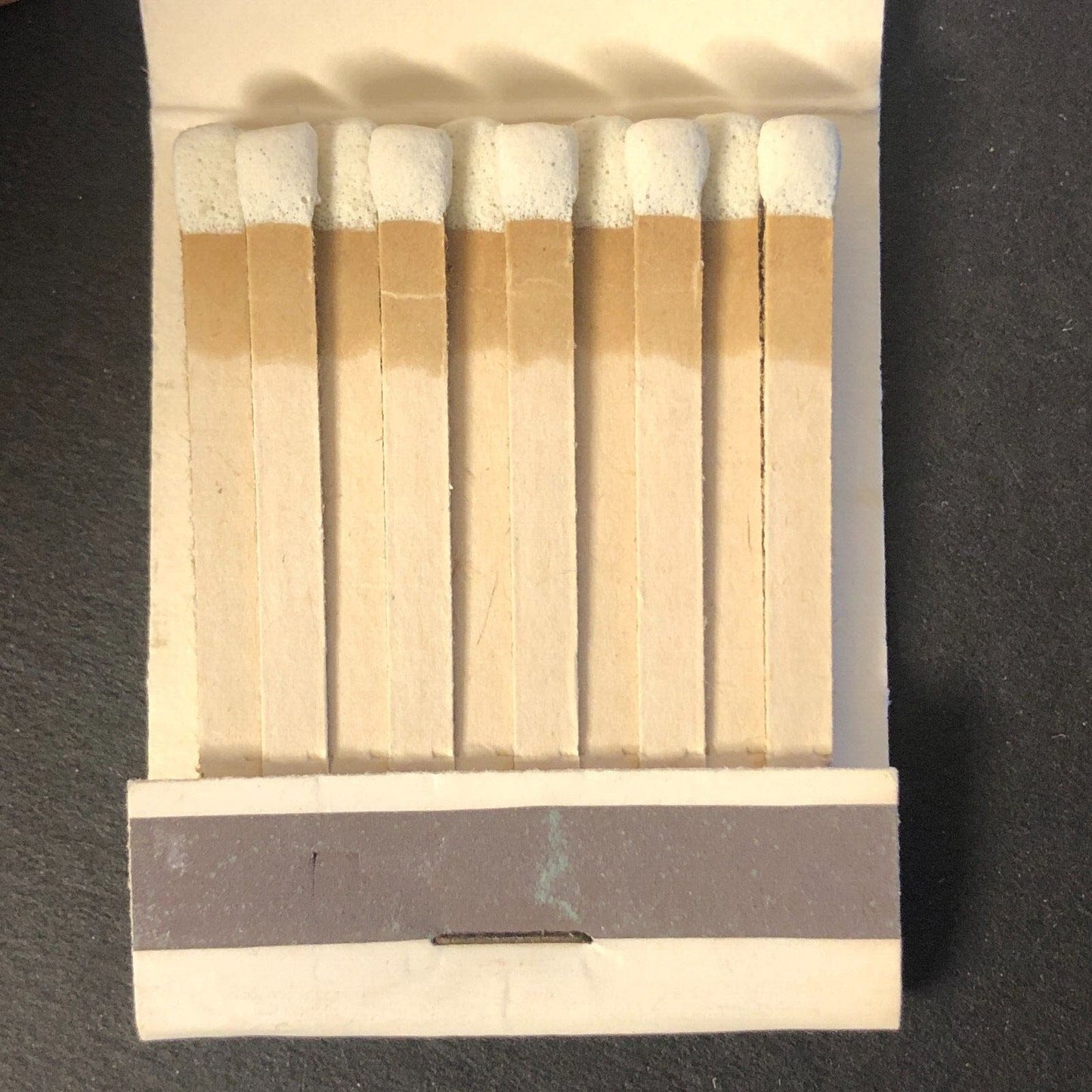 Laura Maxwell Inn Sister Bay, WI Vintage Full Matchbook c1960's-73 VGC