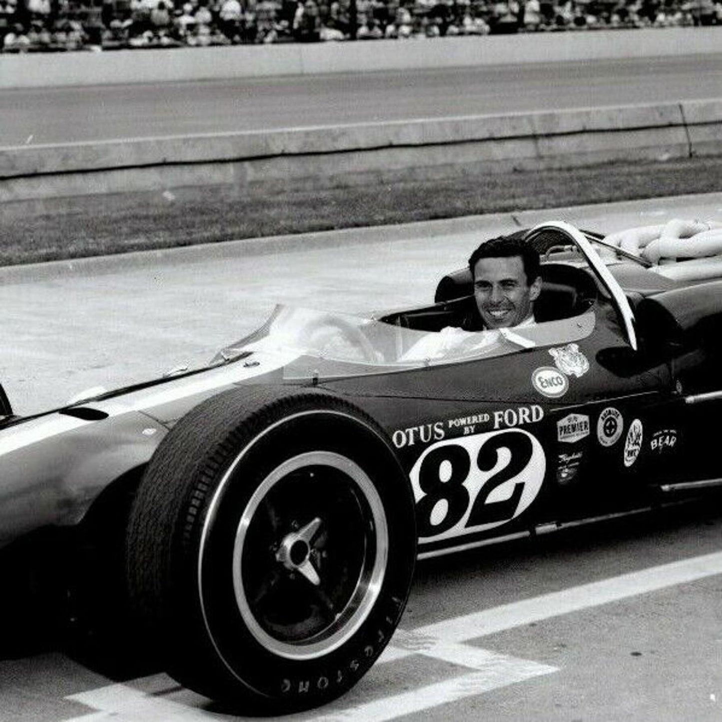 Jim Clark Indy 500 Winner 1965 - 8 x 10 Glossy B&W Photograph VGC Stamped