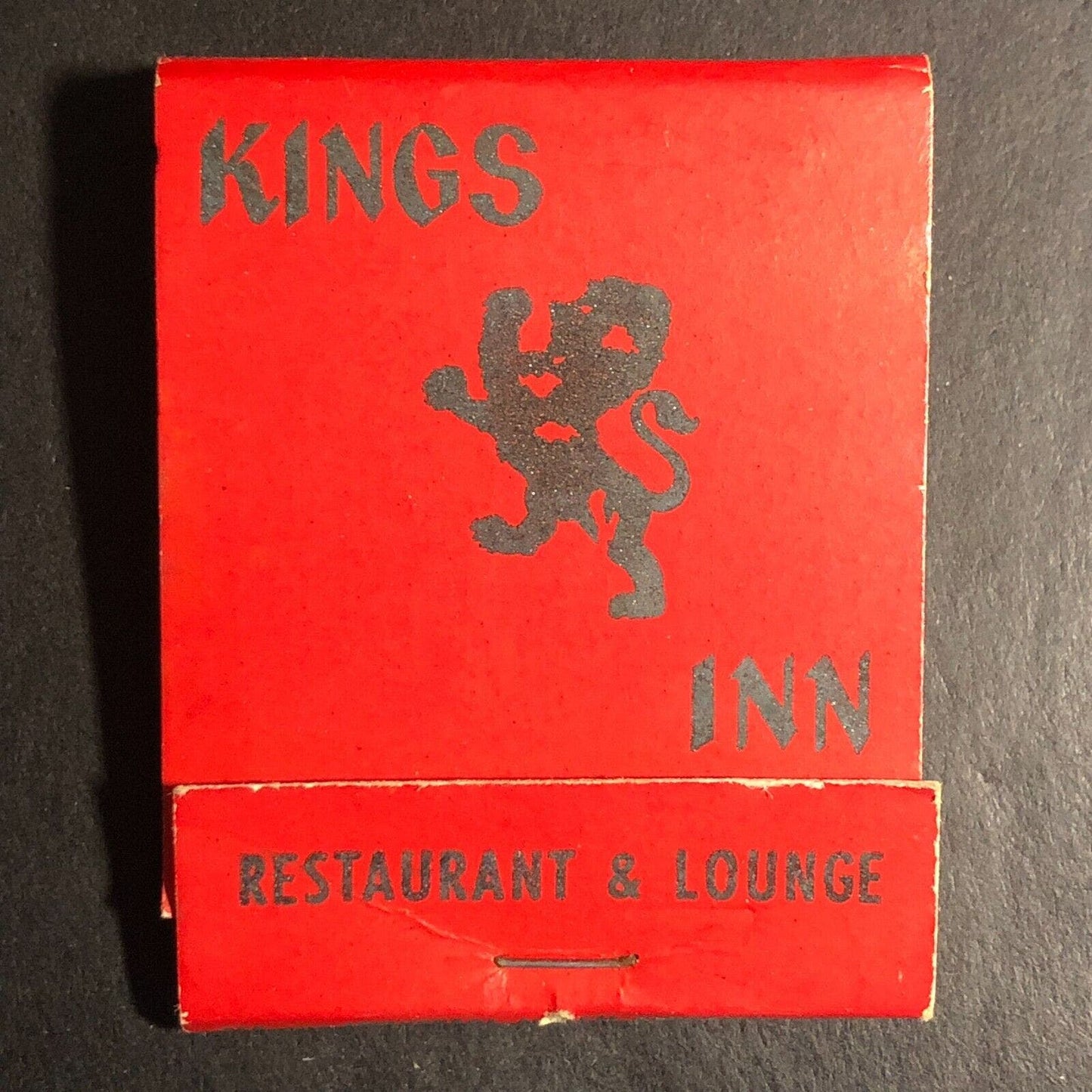 Kings Inn / Peasants Pub Oak Lawn, IL Near Full (-1) Matchbook c1968-73