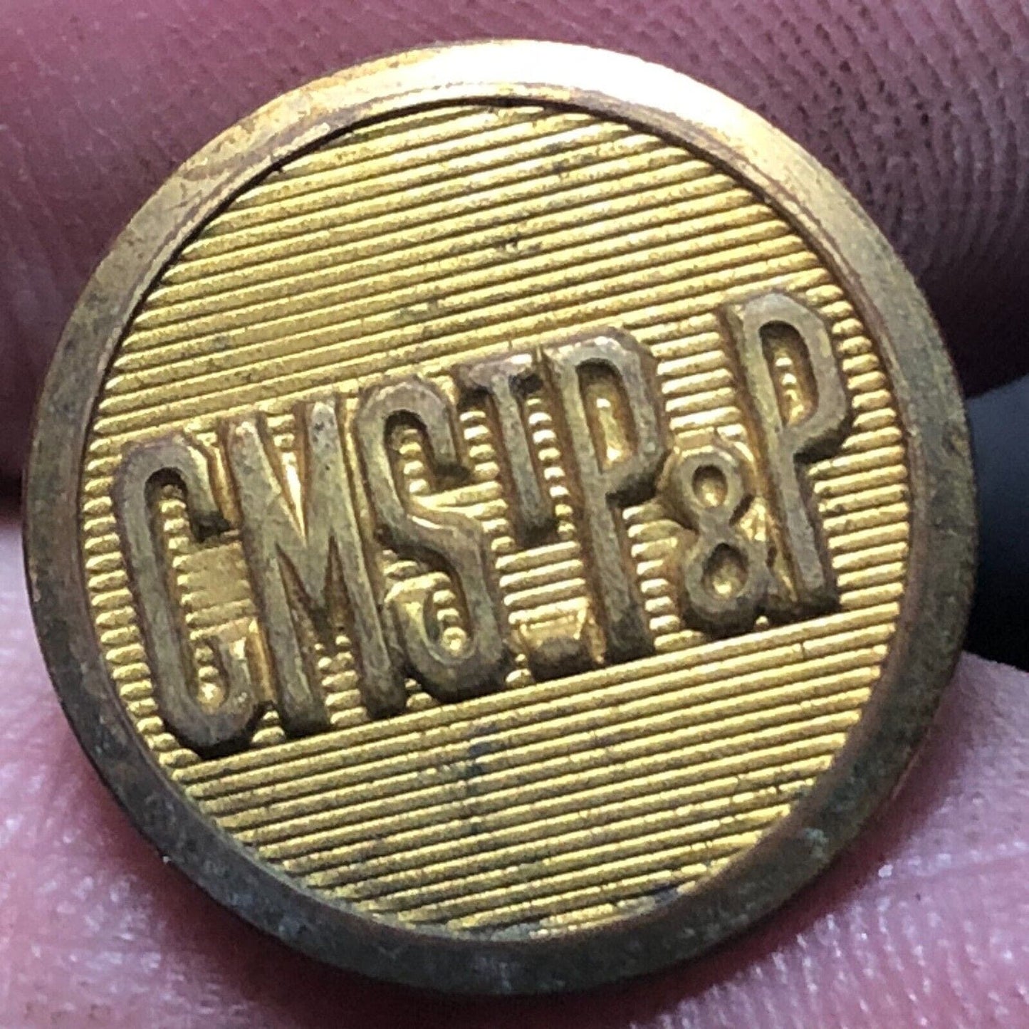 CMStP&P Railroad Uniform Button Superior Quality 1/2" Flat