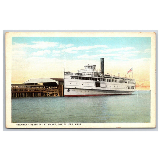 c1920's-30's Steamer "Islander" at Wharf Oak Bluffs, MASS Unposted Postcard VGC