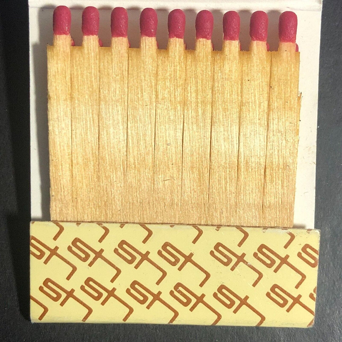 Amsterdam Airport Hilton International Schiphol Full Wood Matchbook c1975-1985
