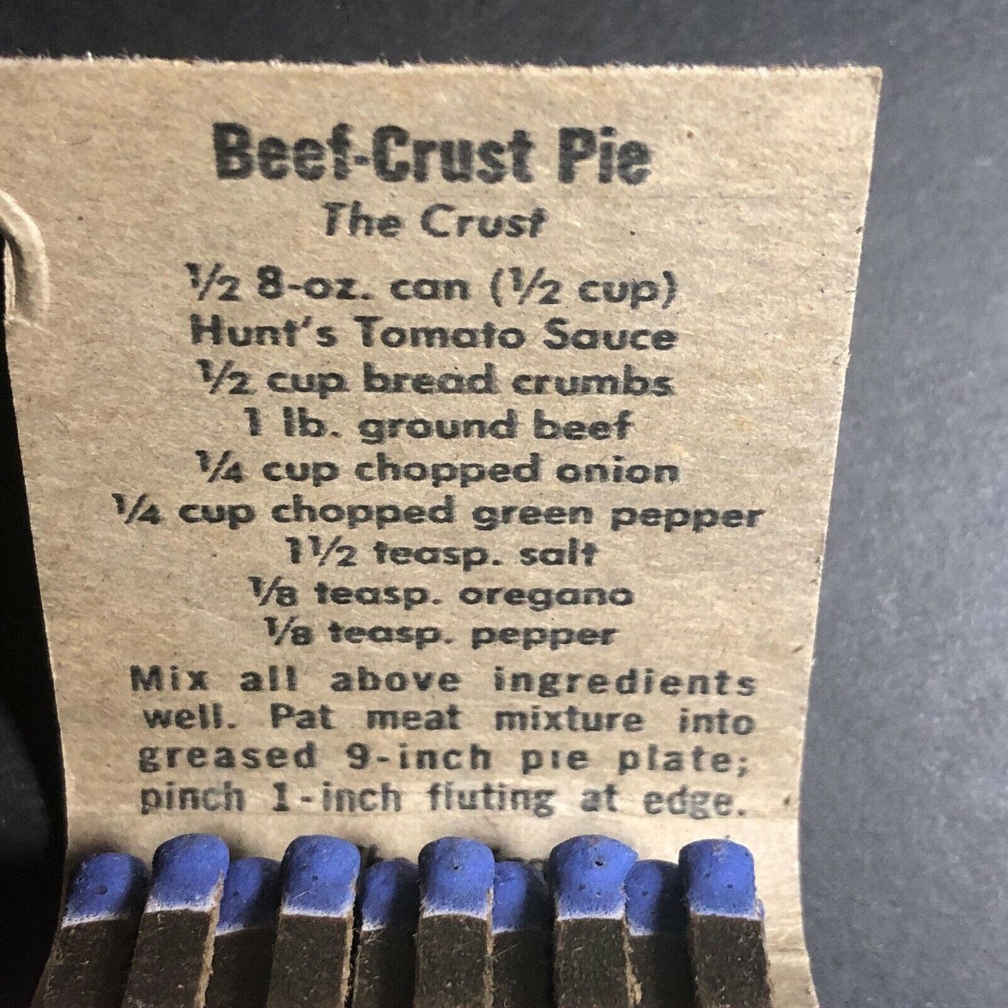 1960's Full Matchbook - Hunt's Tomato Sauce w/ Beef Crust Pie Recipe