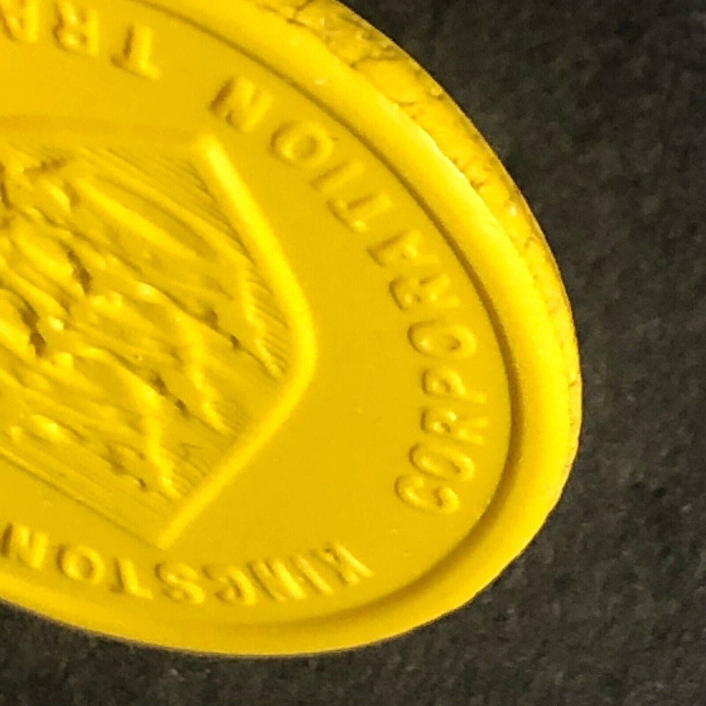 Kingston-Upon-Hull England Plastic Transport Token Yellow 1 1/2D 25mm c50's-60's