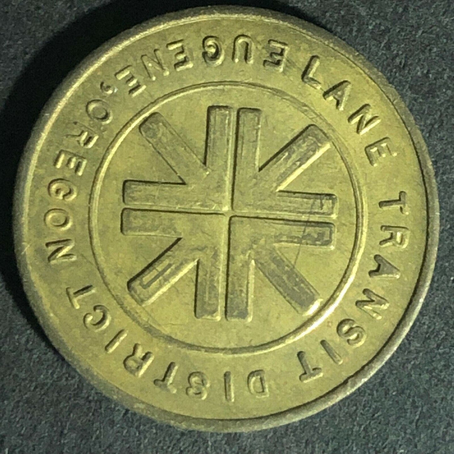 Vintage Lane Transit District Eugene ORE G/F One Fare Transit Token 22.75mm