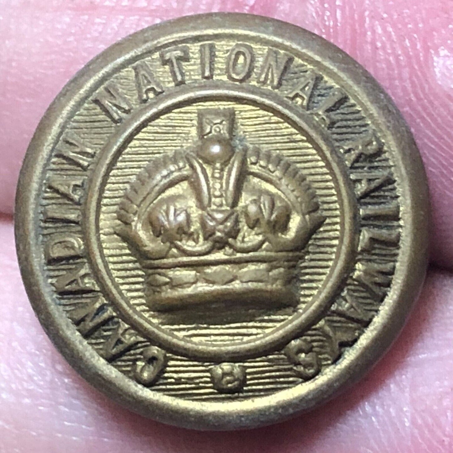 Canadian National Railways Brass Uniform Button 1/2" Scully - Scarce