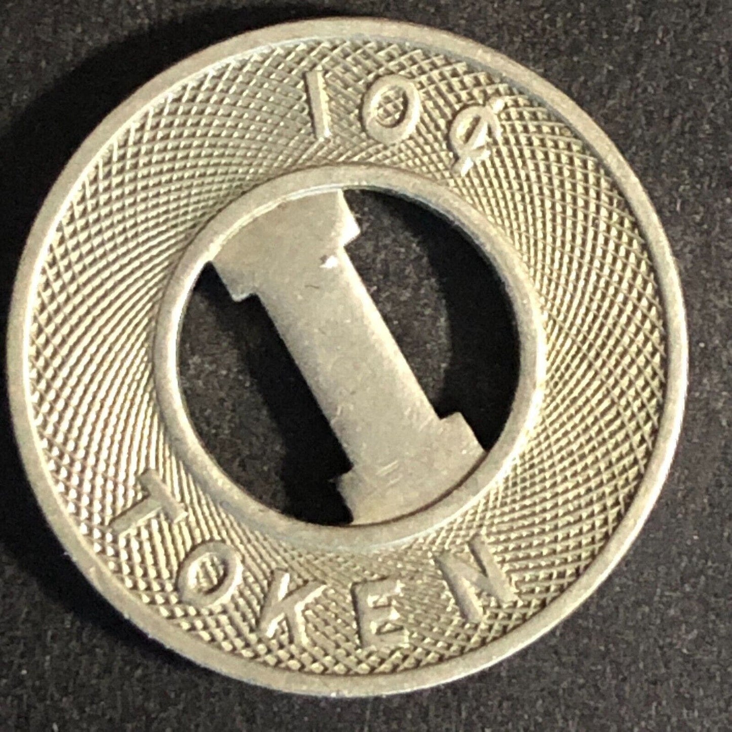 International Railway Co. (Kenmore, NY) WM 10¢ Transit Token 22.6mm Scarce