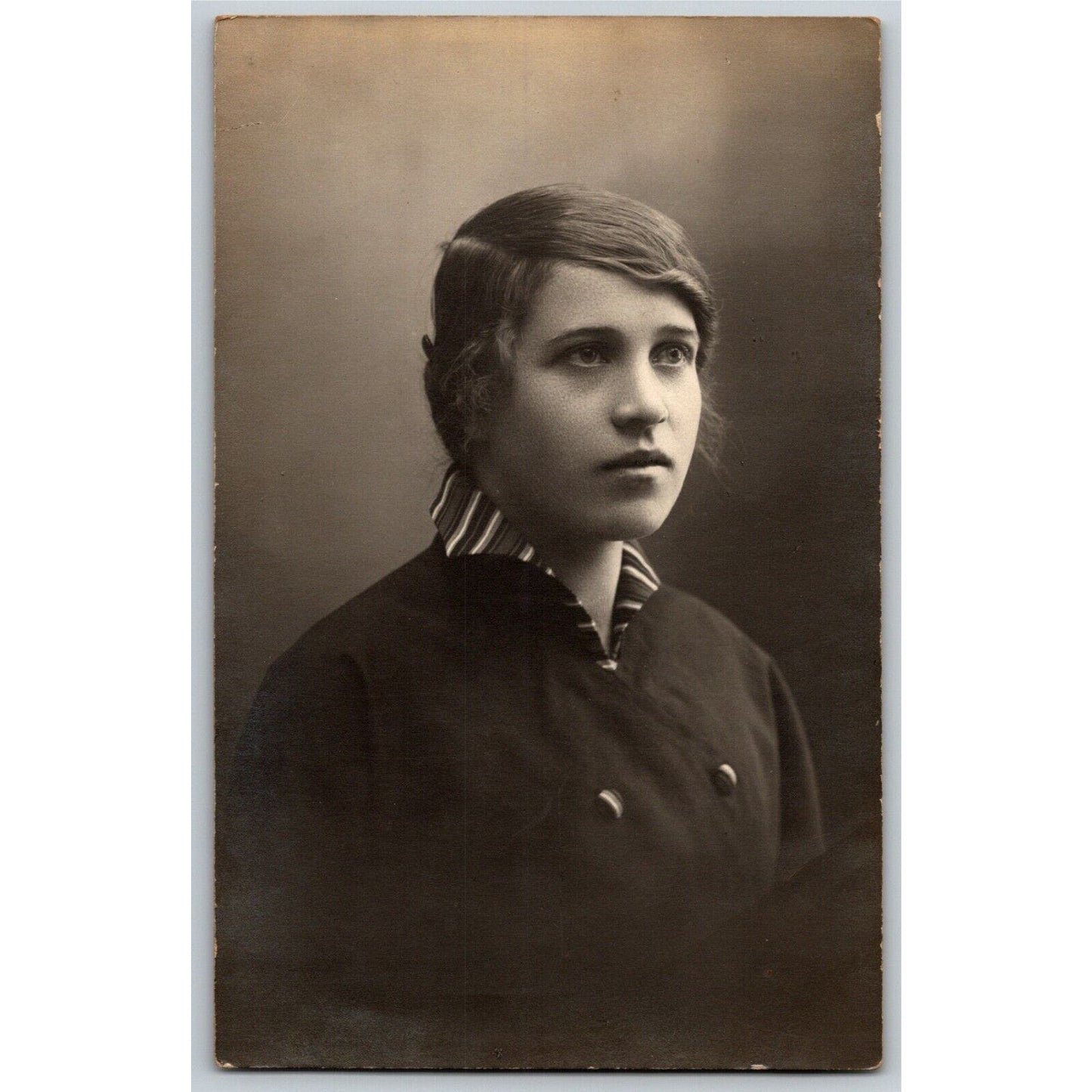 c1912 Vintage Russian RPPC* Theatre / Stage / Screen Actress Postcard (4296)