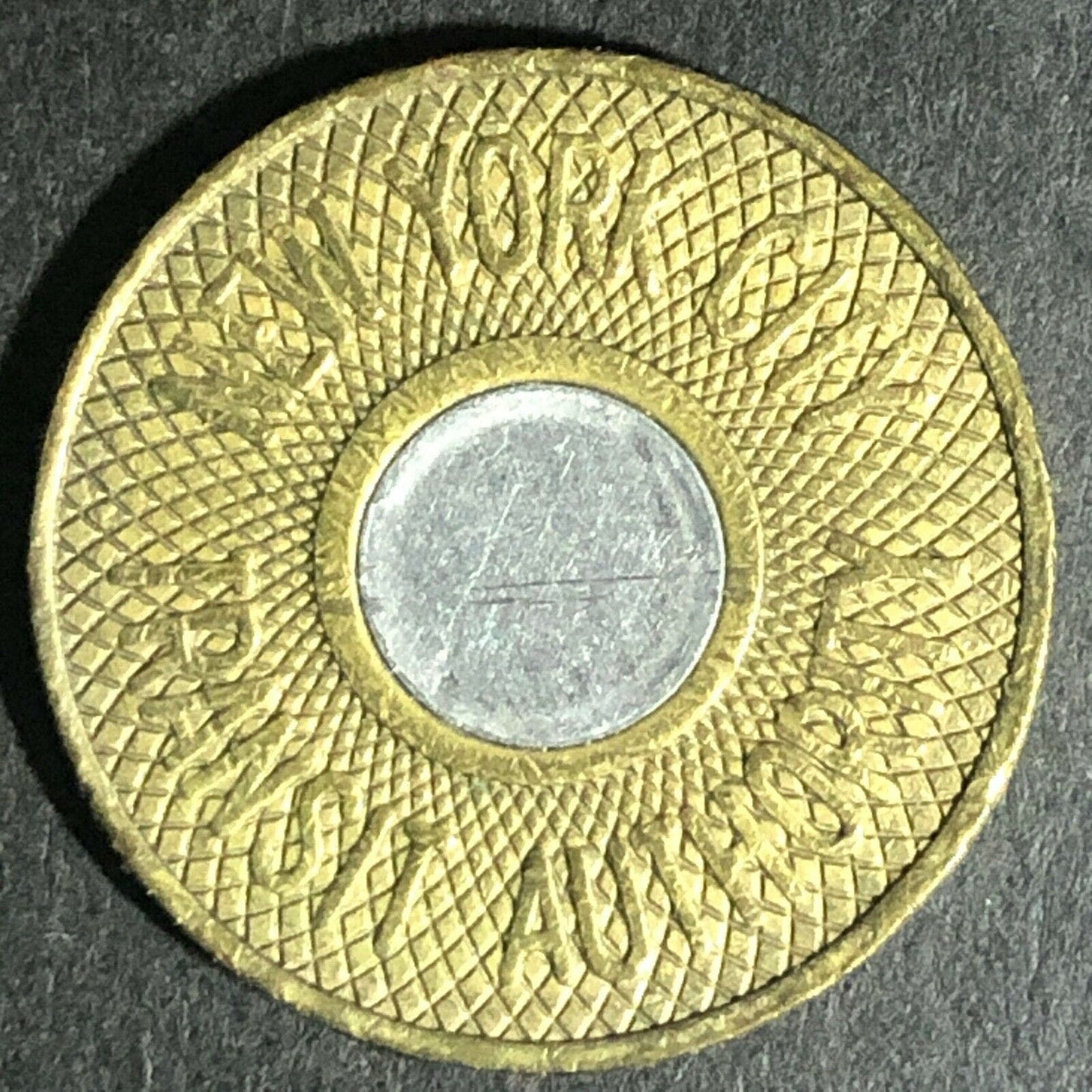 c1988 New York City Transit Authority G/F One Fare Bimetallic Token 22mm (1846)