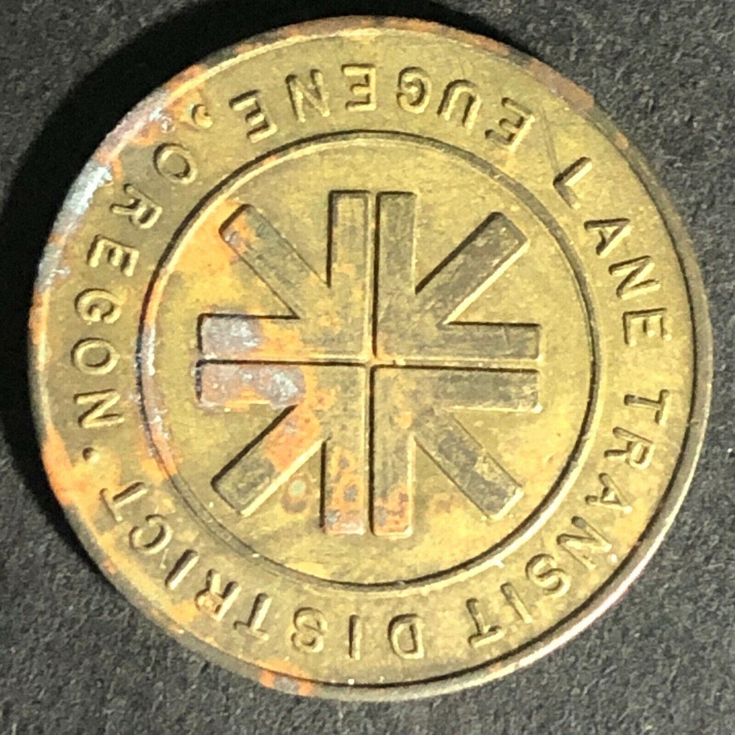 Vintage Lane Transit District Eugene ORE G/F One Fare Transit Token - 22.75mm