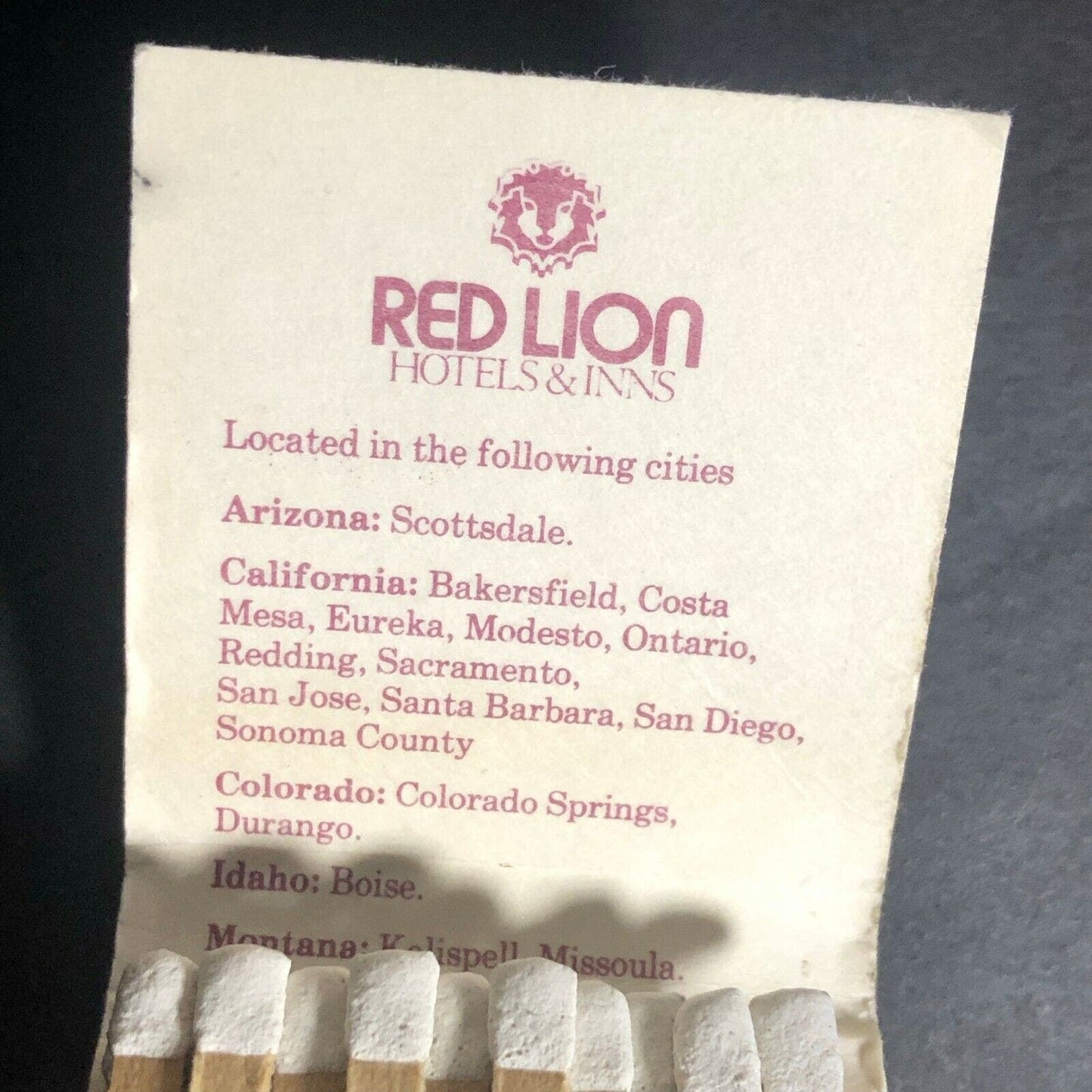 Vintage c1970 's Full Matchbook "Red Lion Hotels & Inns"