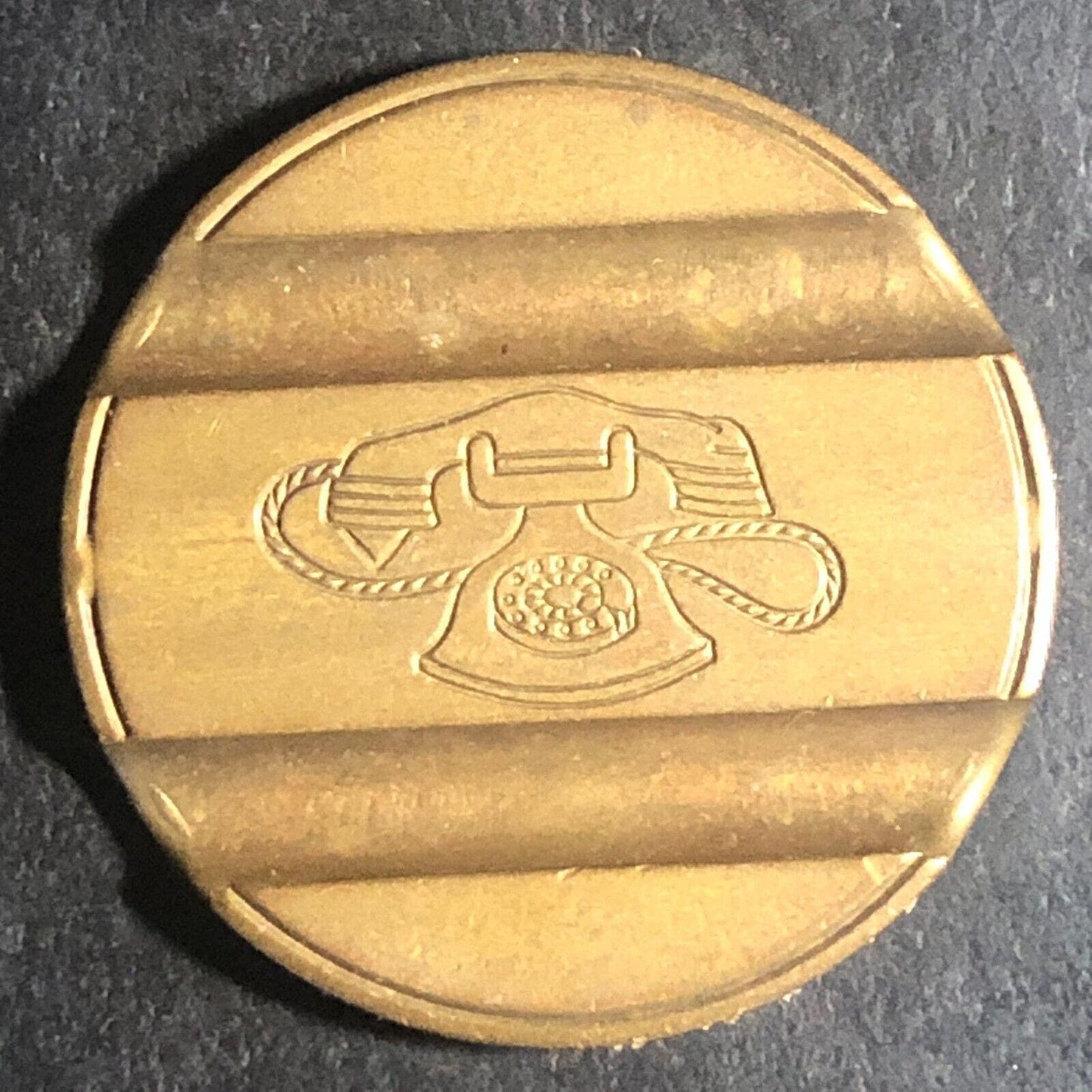Gettone Telefonico Italian Slotted Telephone Token - 24.5mm