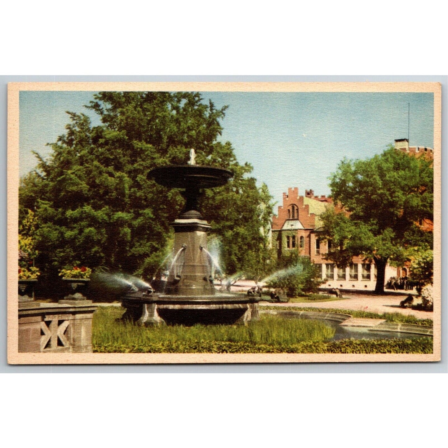Vintage Postcard "Lund: Universitetsplatsen" University Square, Lund, Sweden