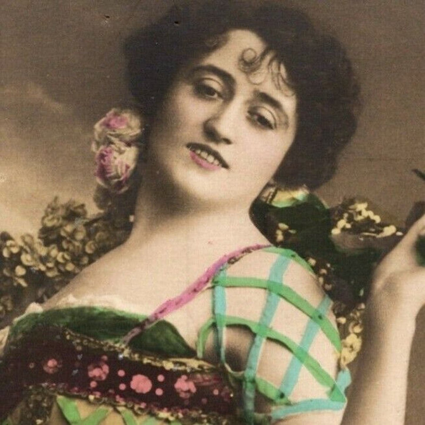 c1905 Vintage Russian RPPC* Theatre / Stage / Screen Actress Postcard (4374)