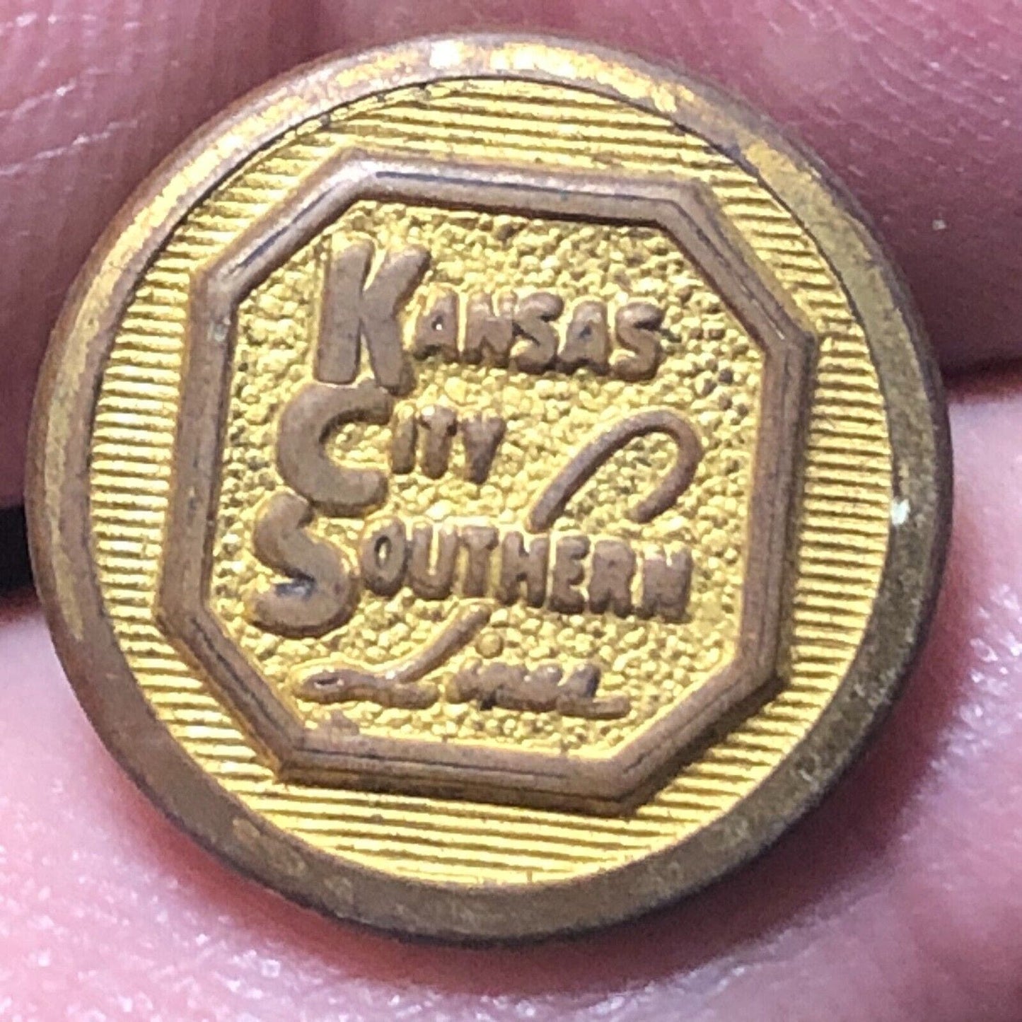 Kansas City Southern Lines Railway Brass Uniform Button 1/2" Superior