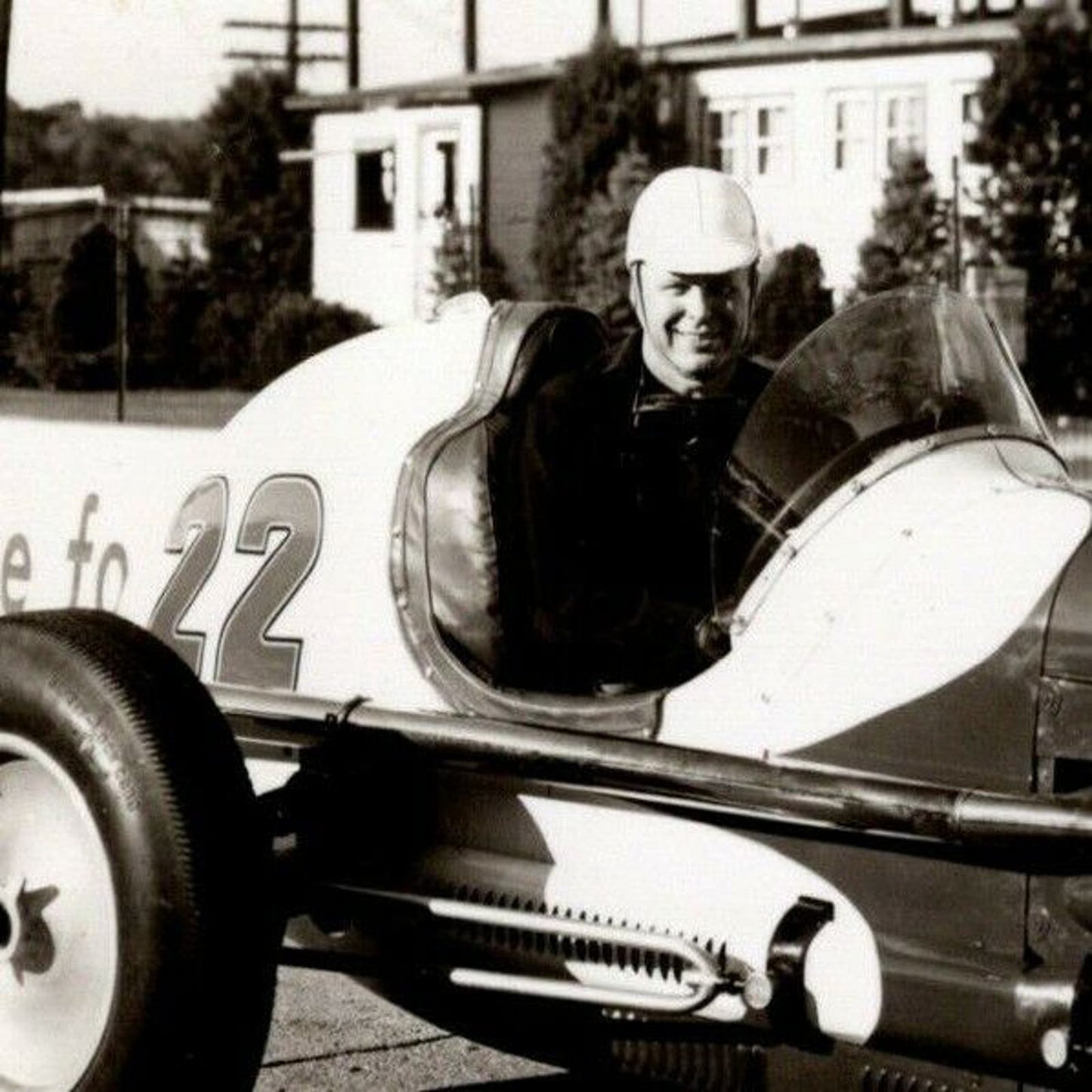 Indy 500 RPPC Postcard "1952 Cliff Griffith" Official Race Photo Unposted VGC