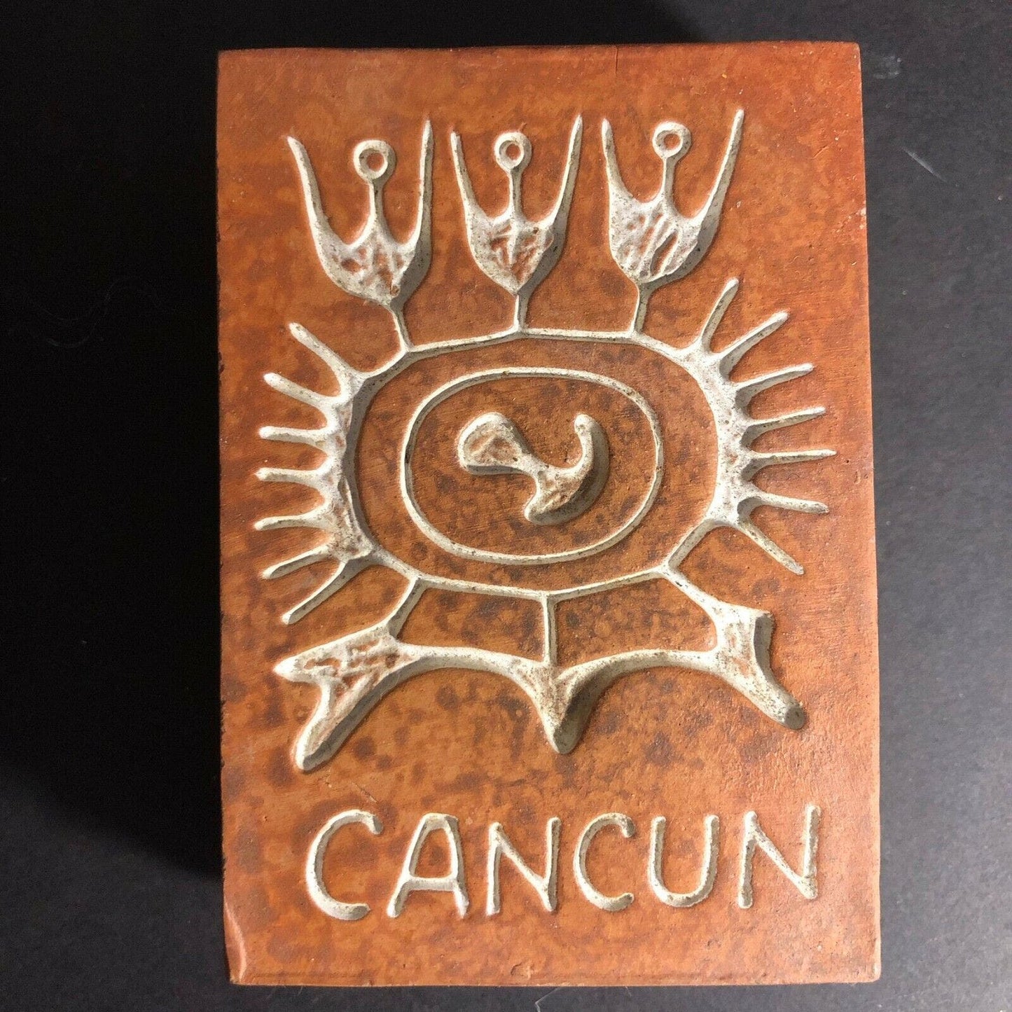 c70's-80's Souvenir Matchbook Matchbox Cancun w/ Ceramic Tile Top & Bottom