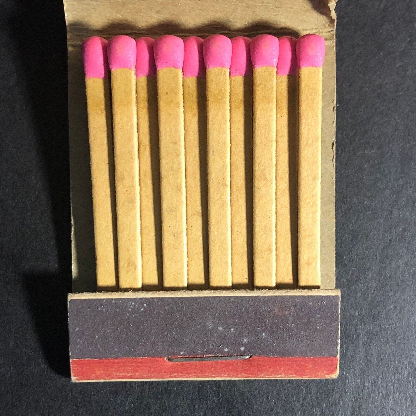Lion Match Co. Inc. New York 20-Strike Full Matchbook c1940's-50's