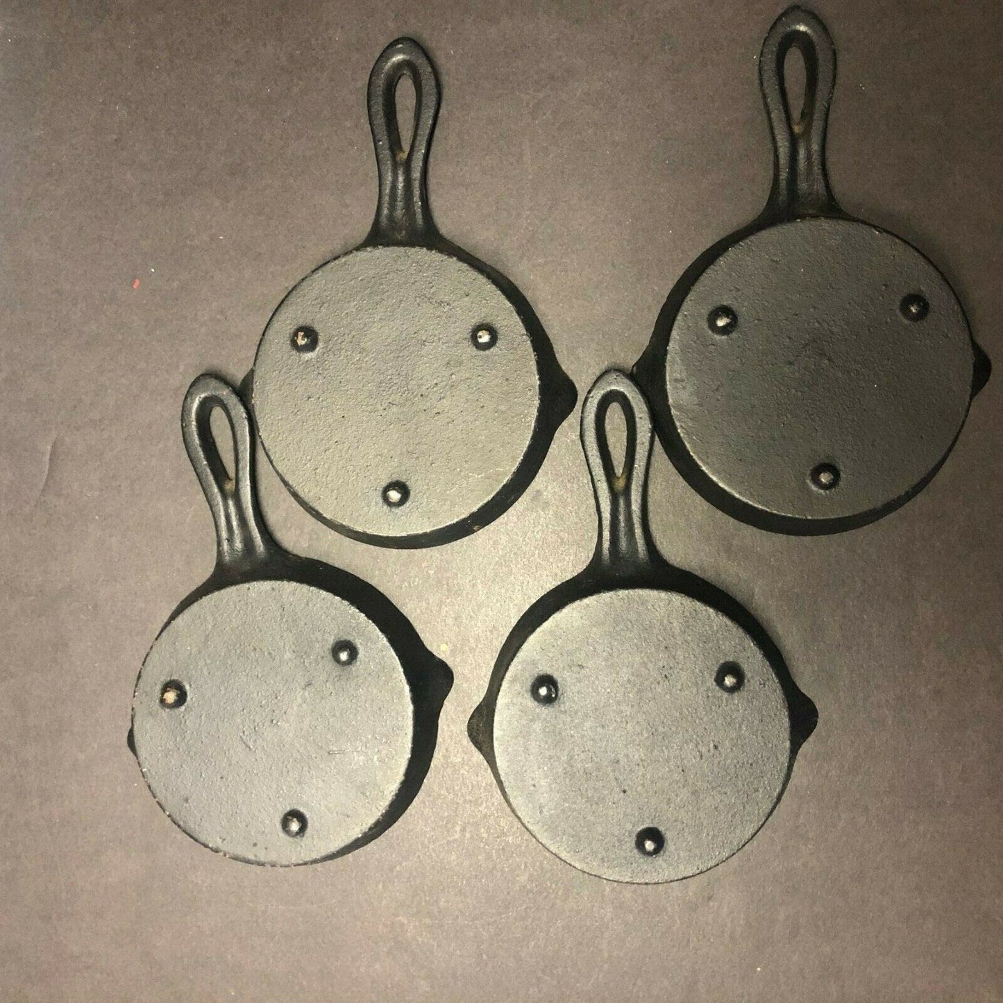 Group of 4 John Wright ? Amish Mini Cast Iron Pan / Ashtray / Spoon Rest - VGC