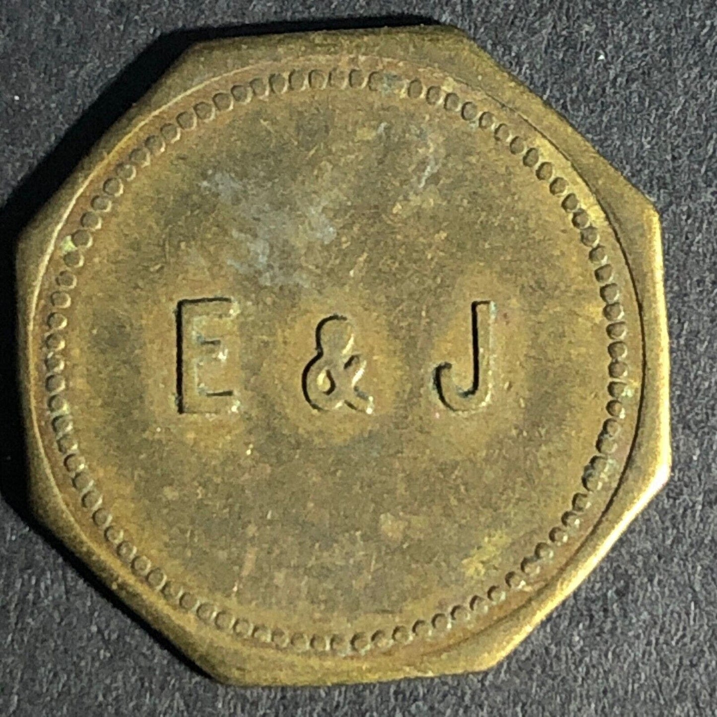 E & J Good For 10c In Merchandise Brass Token 20mm Scarce Unknown Octagon