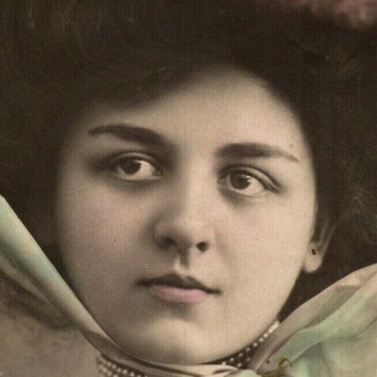 c1908 Vintage Russian RPPC* Stage / Screen Actress Postcard (4481)