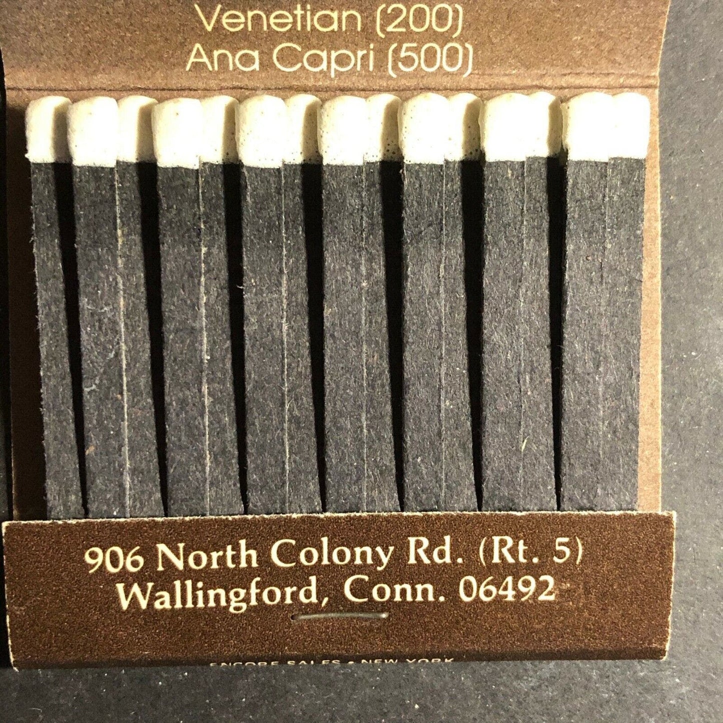 Scarce 1960's-70's Full Matchbook - "Villa Capri Restaurant" Wallingford, CT