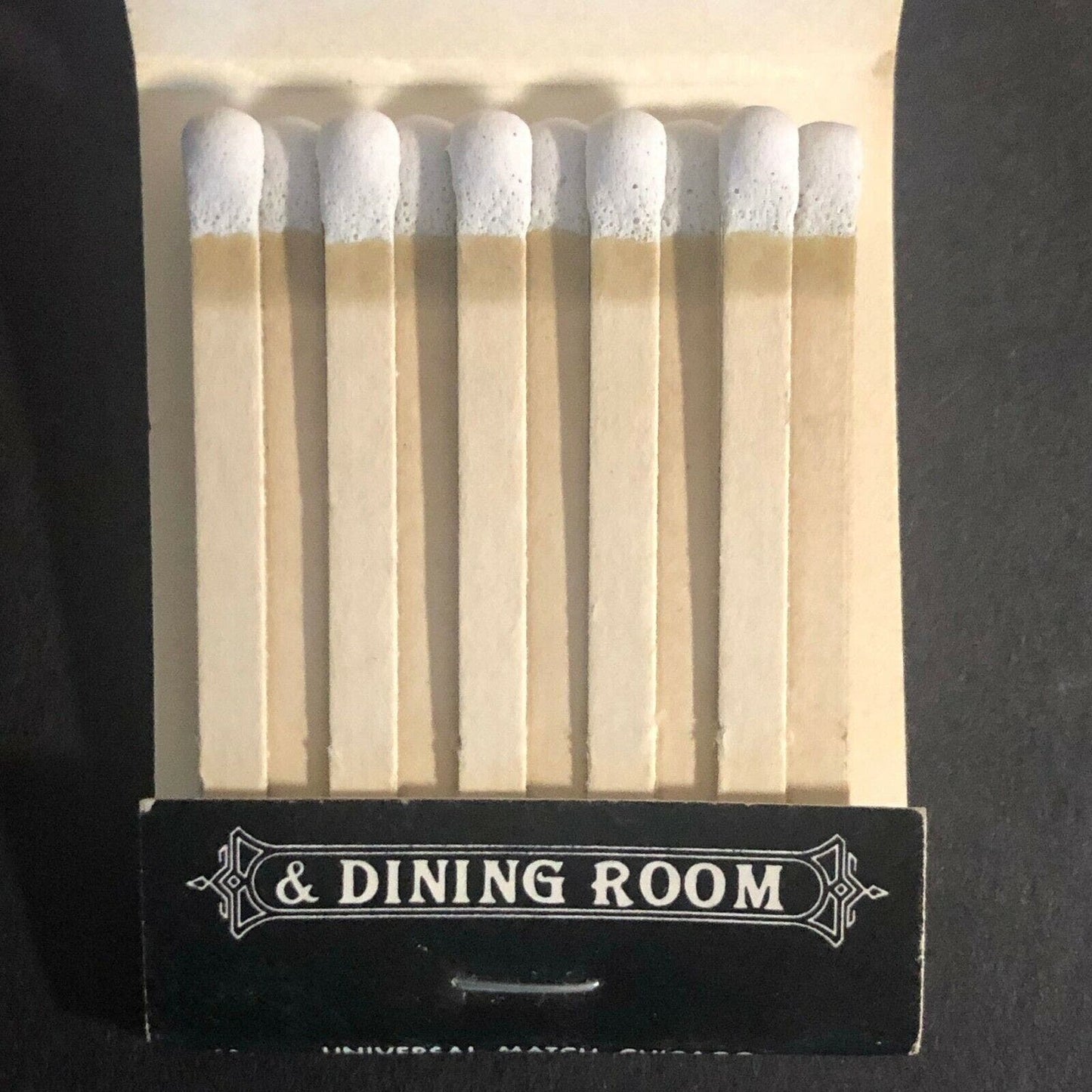 Vintage c1970's-80's Full Matchbook Remington's Saloon & Dining Room Chicago