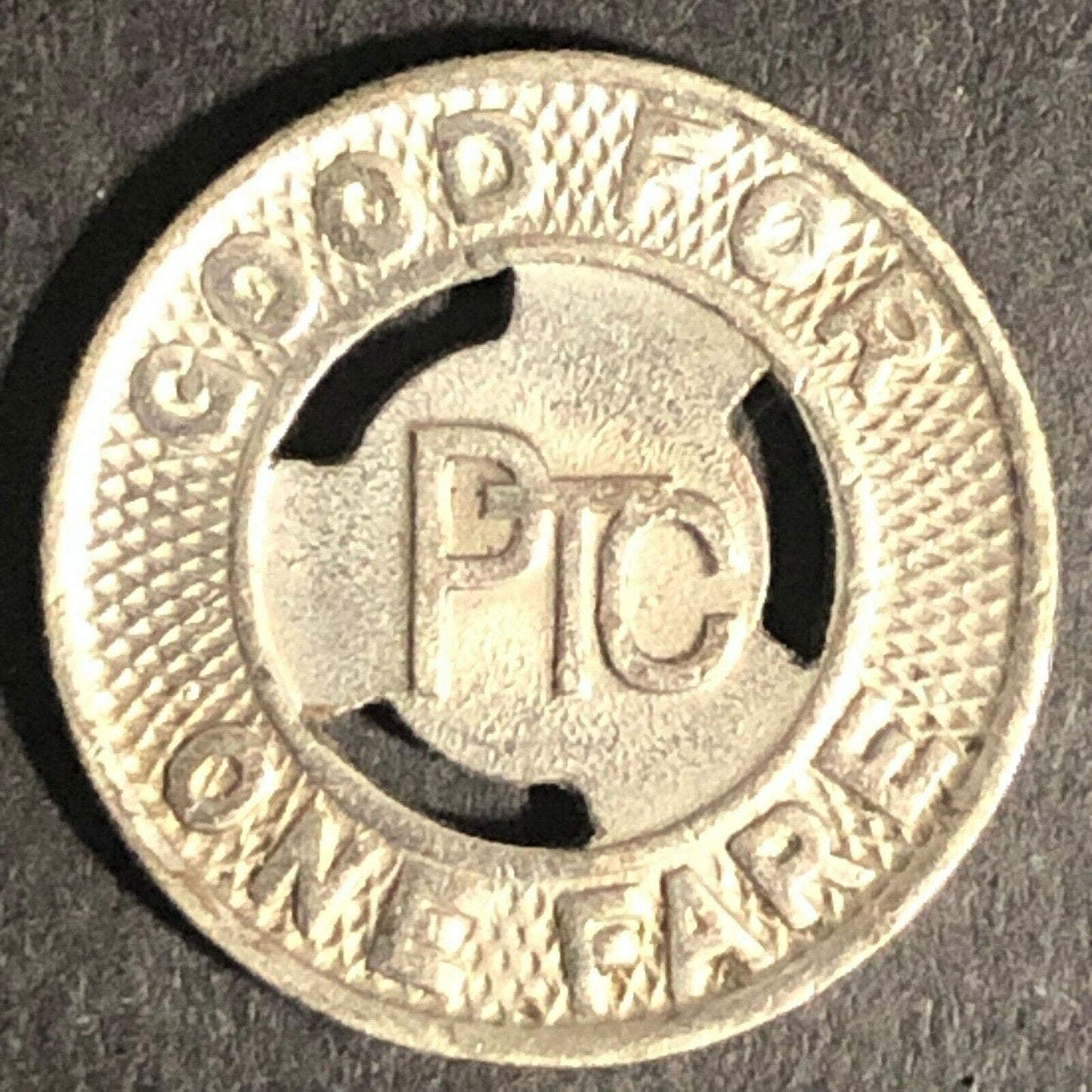 c1940's Brass Good For One Fare Transit Token Philadelphia PTC 16mm (1854)