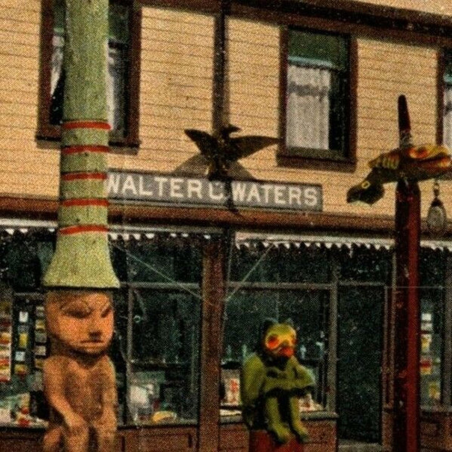 c1915-25 "Bear Totem Store "Wrangell, Alaska NP Vintage Postcard
