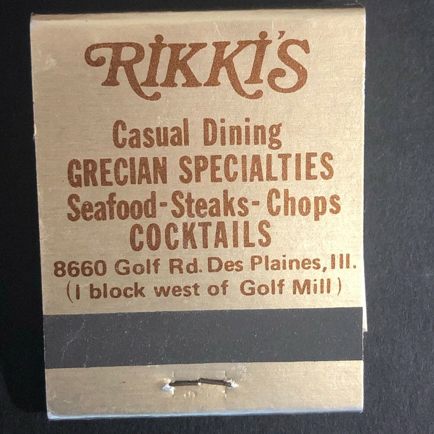 Scarce Vintage c1970's Full Matchbook "Rikki's" Restaurant Des Plaines, ILL