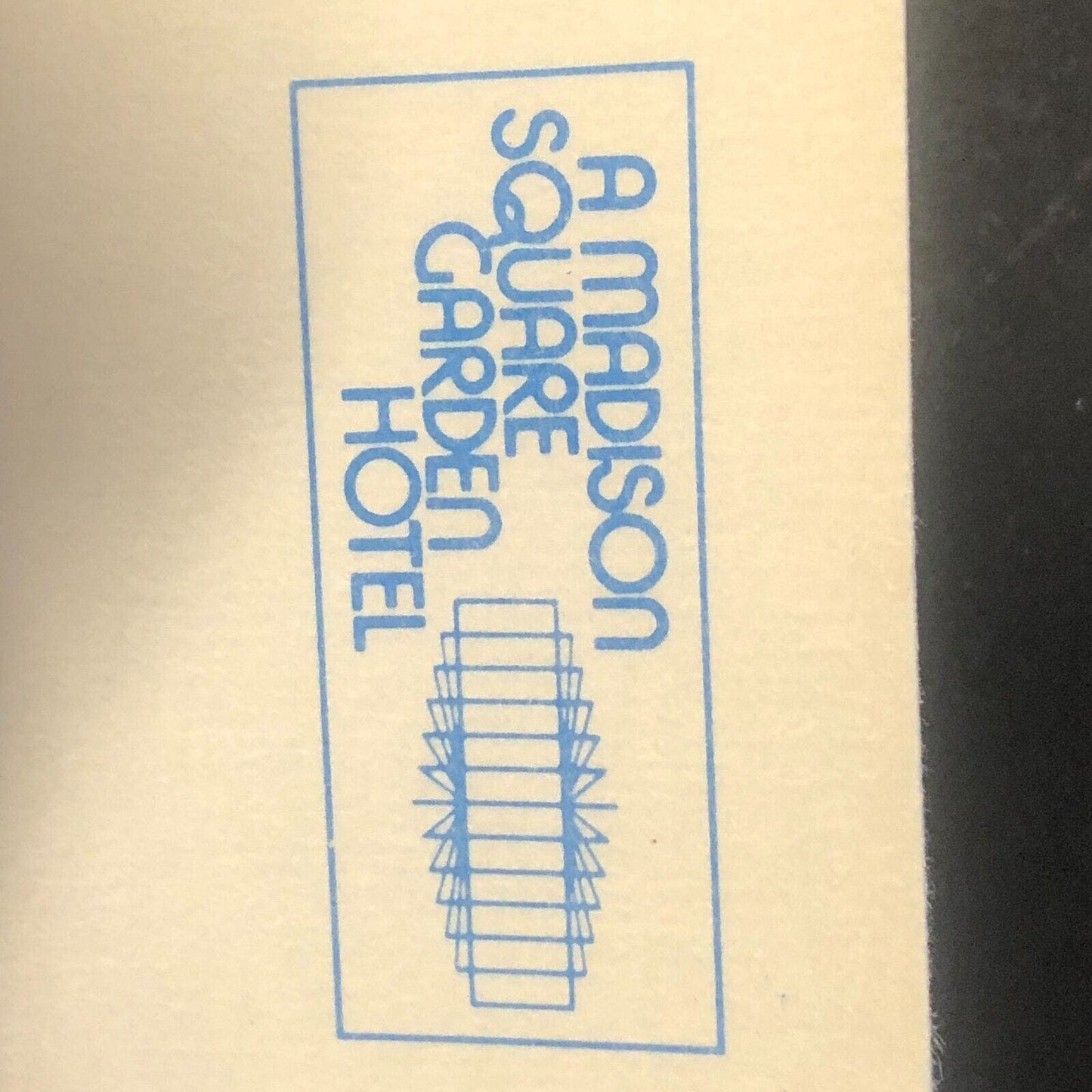 Arlington Park Towers Illinois Madison Square Vintage Full Matchbook c1960's-73