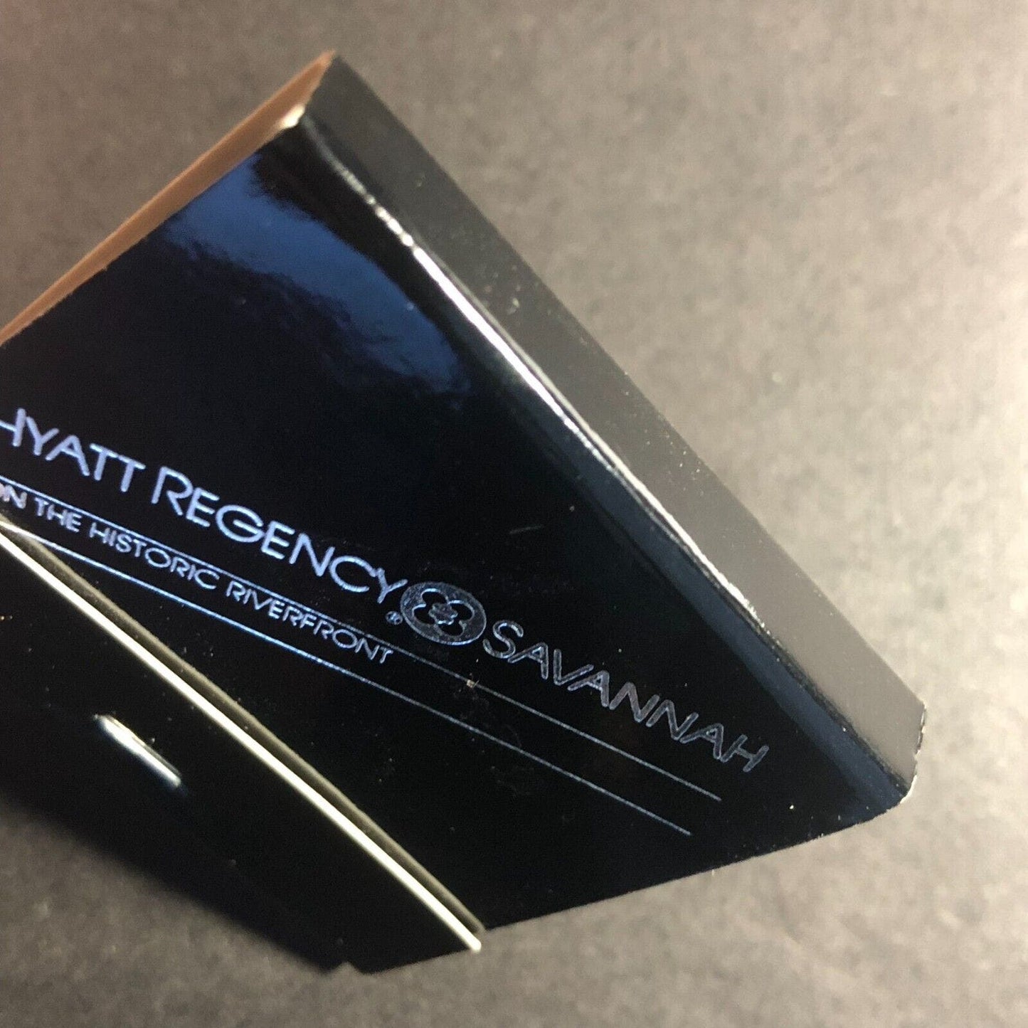 Hyatt Regency Savanna Riverfront Full Matchbook c1980's Silver Tips