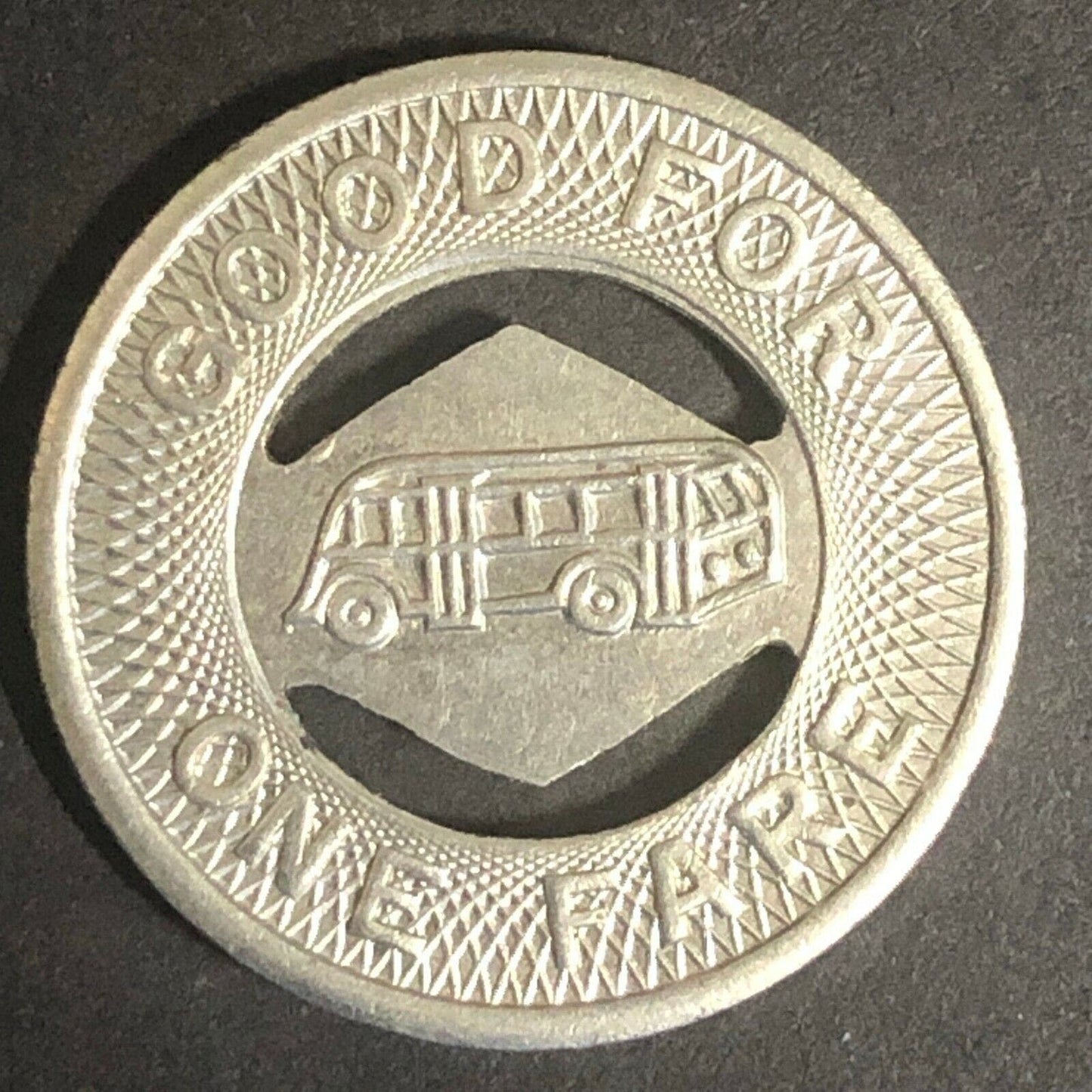 c1940's 21mm Denney & Hines Bus Company G/F One Fare Token Muncie Indiana