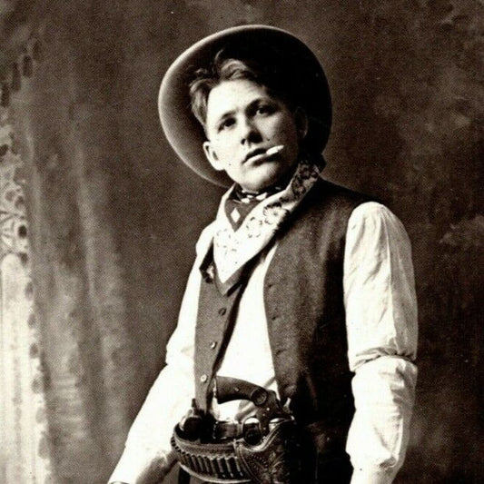 c1980's-90's "I aims to Please" Cowboy with Guns 4" x 6" Reproduction Postcard