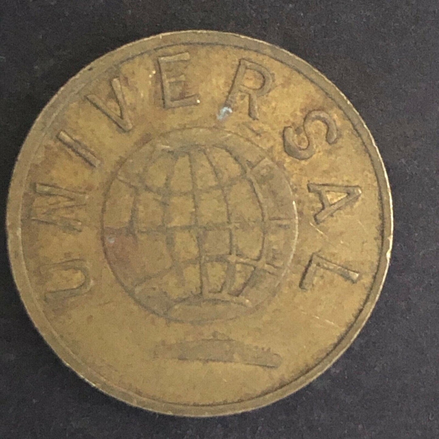 Vintage 22mm Brass "Universal" w/ Globe Token