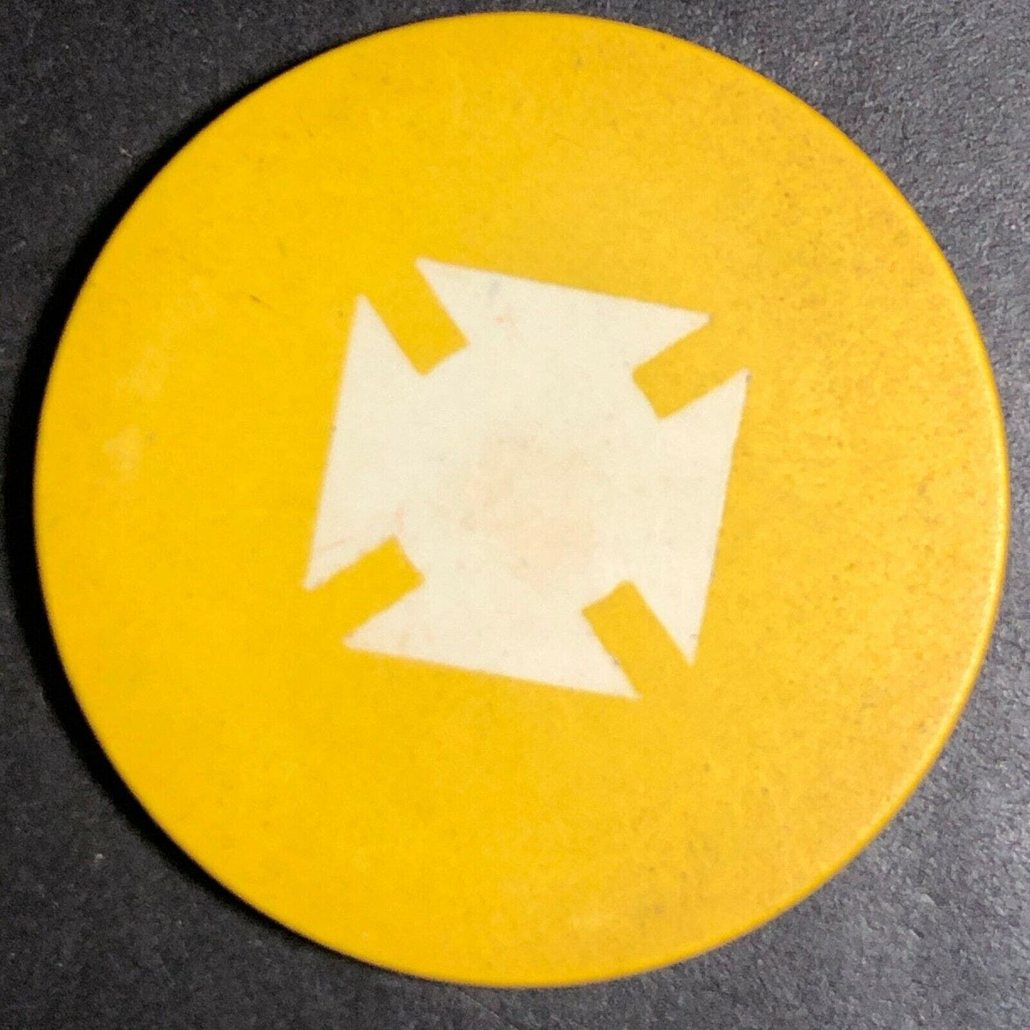Vintage 39mm Clay Poker Chip - Maltese Cross