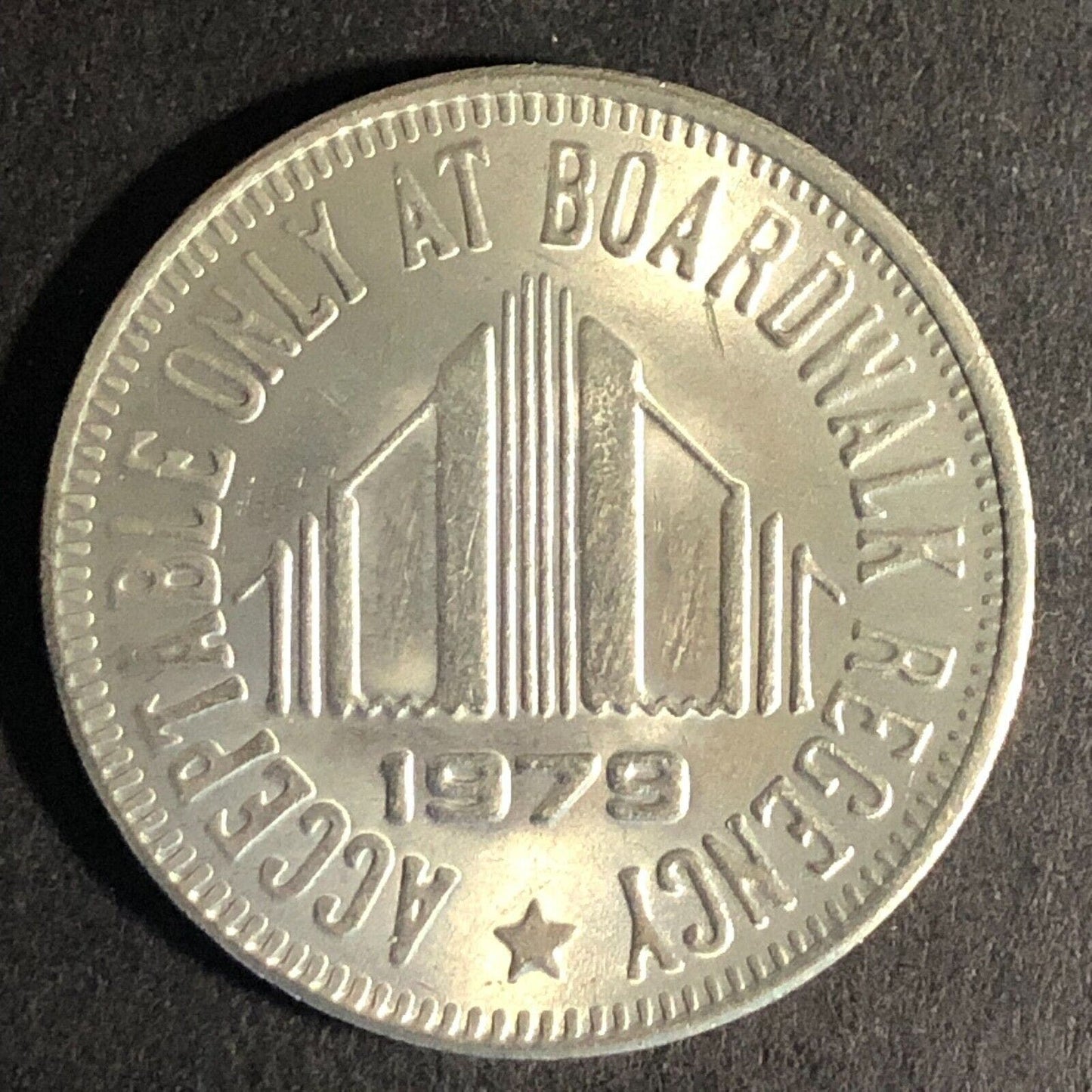 Boardwalk Regency Atlantic City 1979 WM $1 Gaming Token 27mm