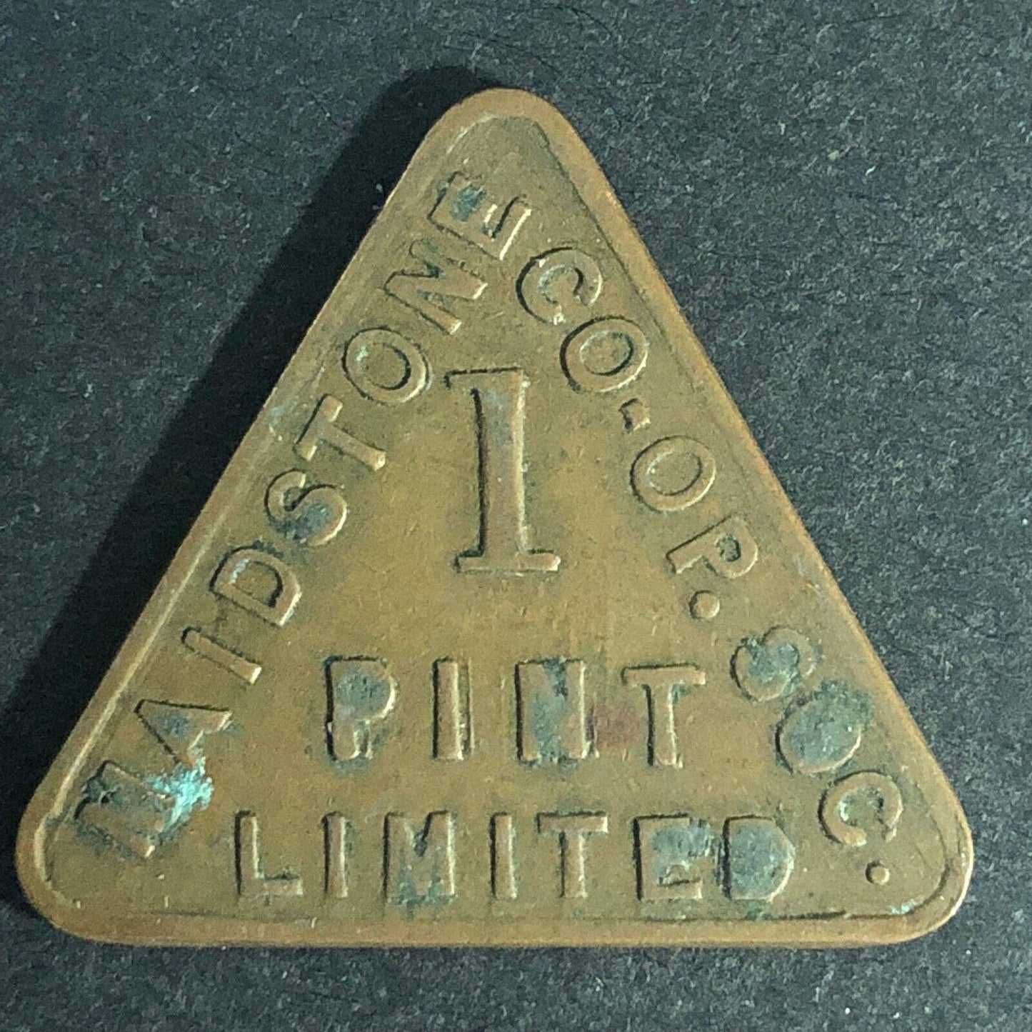 Maidstone CO-OP. Soc. (Kent, England) "1 Pint Limited" Token 29mm VGC Scarce