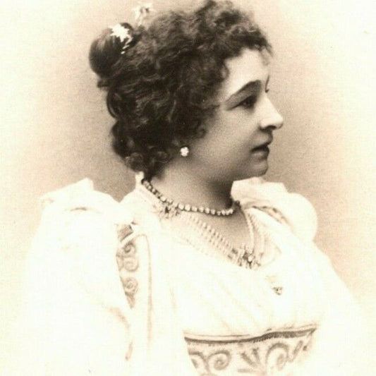 c1905 Vintage Russian RPPC* Theatre / Stage / Screen Actress Postcard (4403)