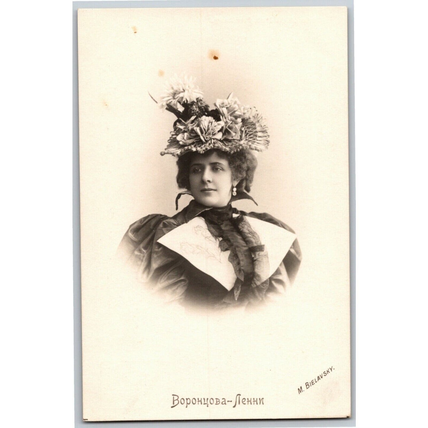 c1905 Vintage Russian RPPC* Theatre / Stage / Screen Actress Postcard (4405)