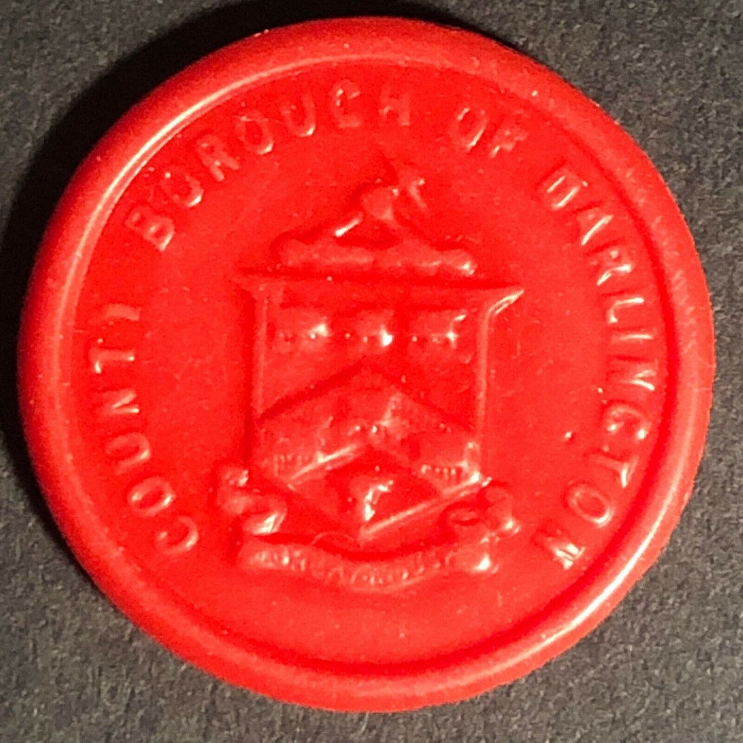Darlington Transport Transit England Plastic Token Red 1D 22mm c50's-60's
