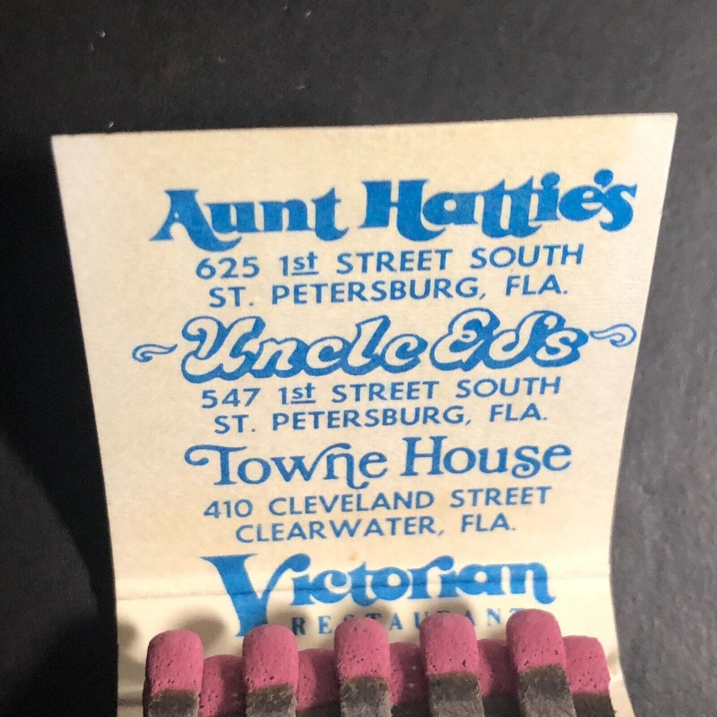 Aunt Hattie's Restaurant St Petersburg, FL Full Matchbook c1974-84
