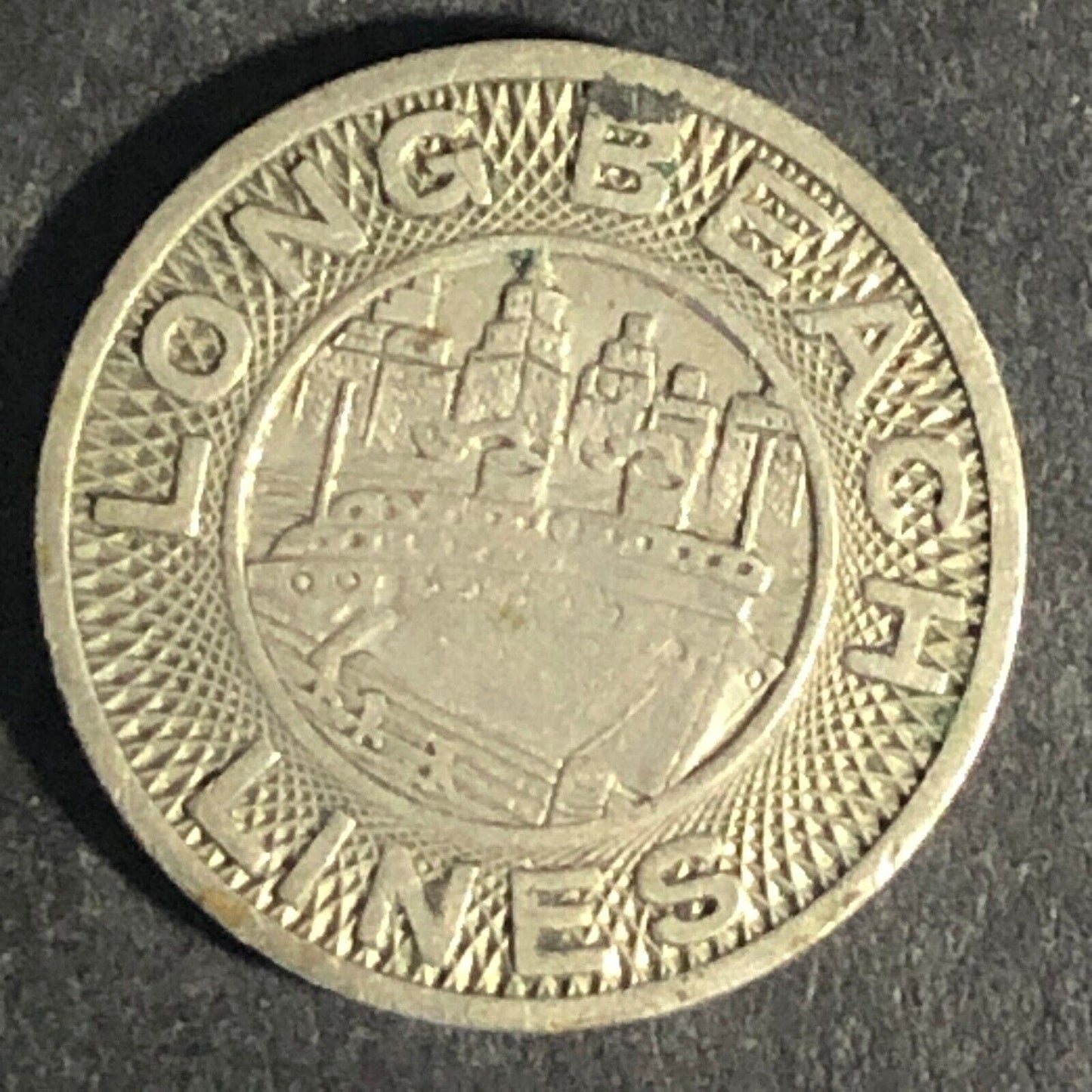 Long Beach Lines (CA) G/F One Fare WM Transit Token 16.42m Ship / Pier