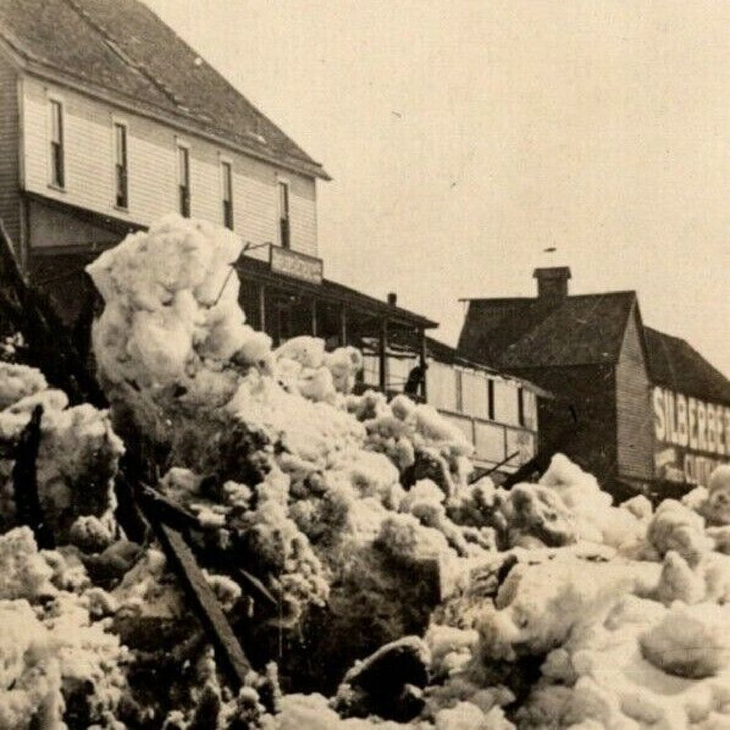 Vintage RPPC Postcard c1909 - Ice Jam Niagara Falls