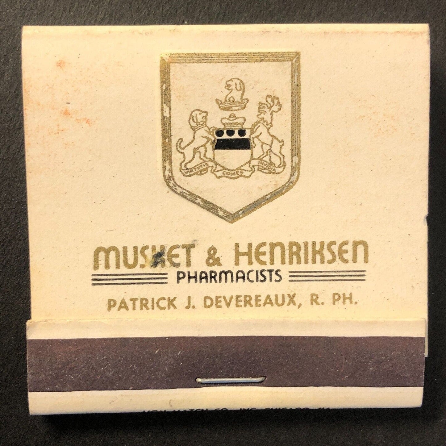 Musket & Henriksen Pharmacists Chicago Full FEATURE Vintage Matchbook c1950's