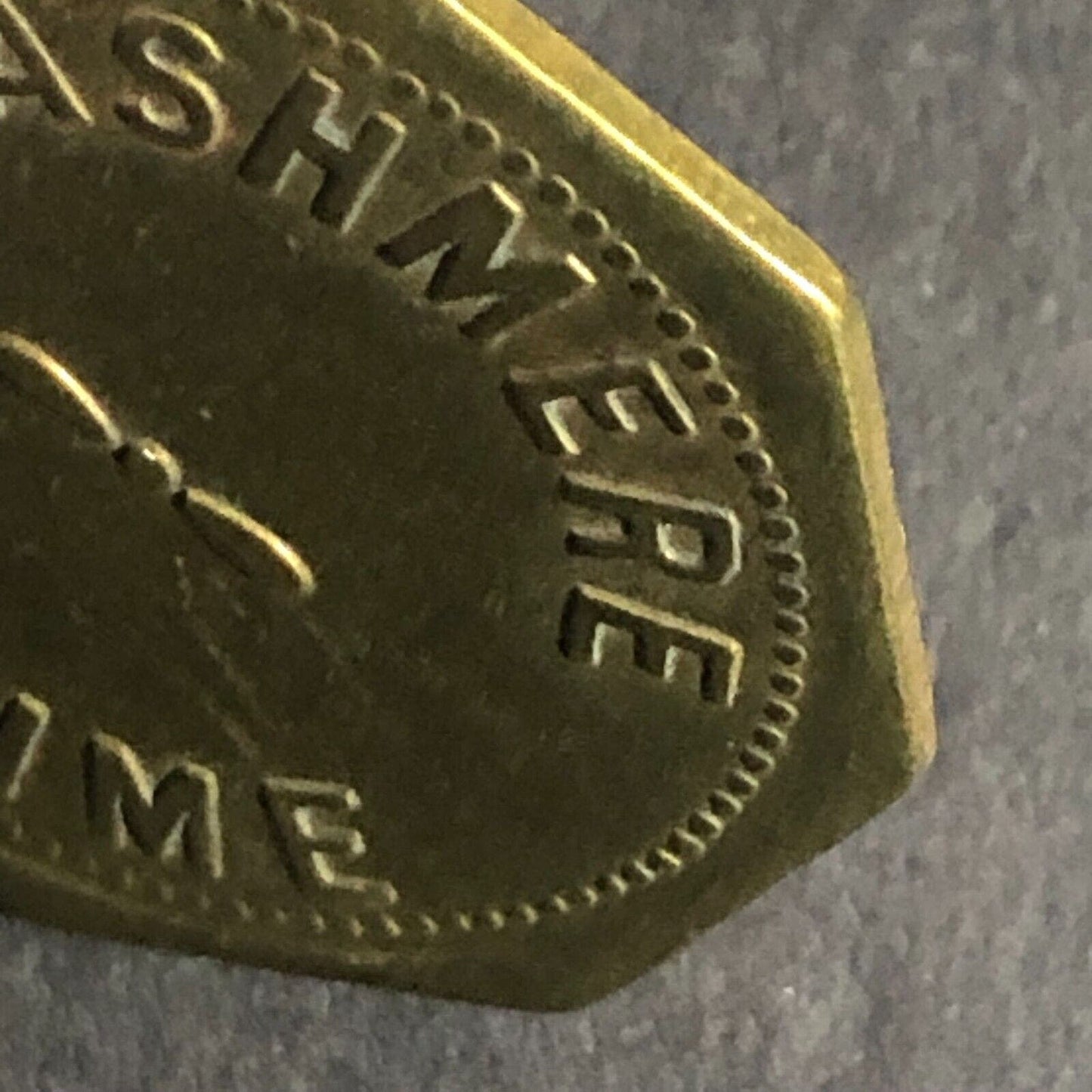 Cashmere Pastime (Washington) Brass G/F 25c Hexagon Trade Token - 25mm