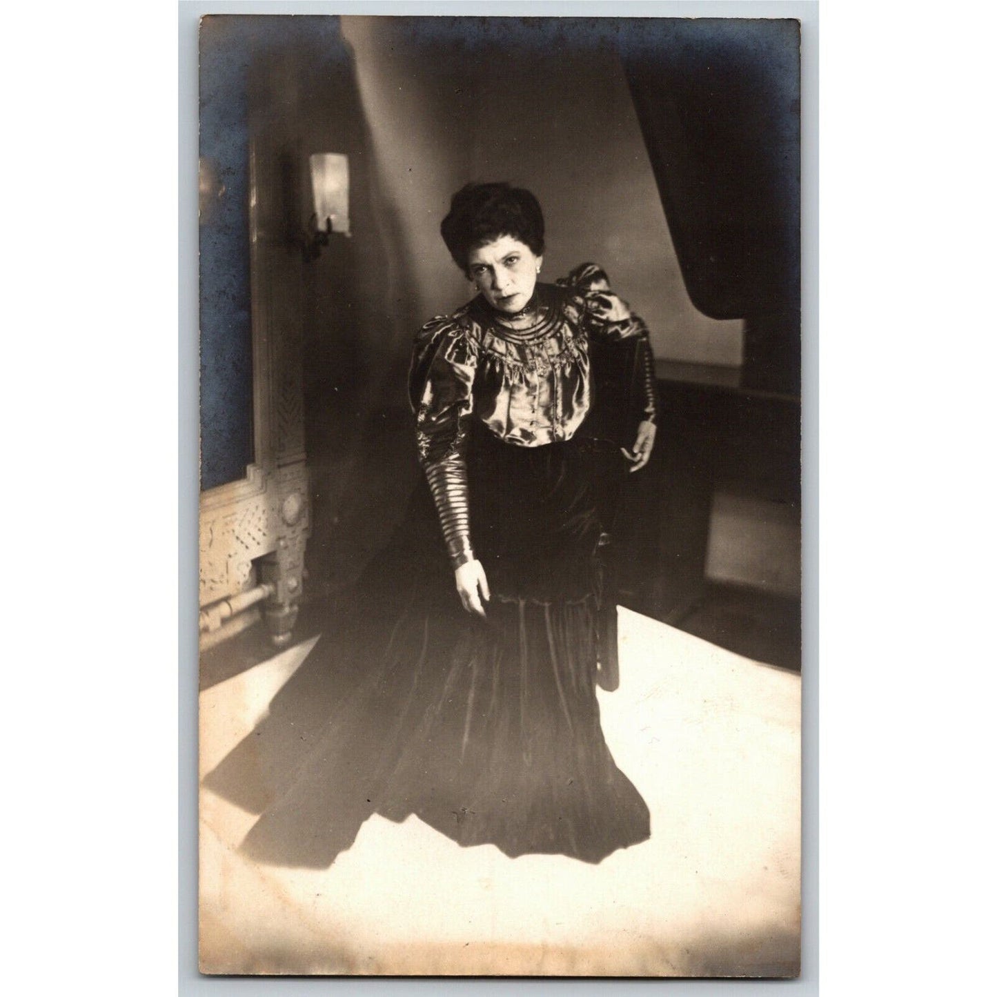 c1905 Vintage Russian RPPC* Theatre / Stage / Screen Actress Postcard (4450)